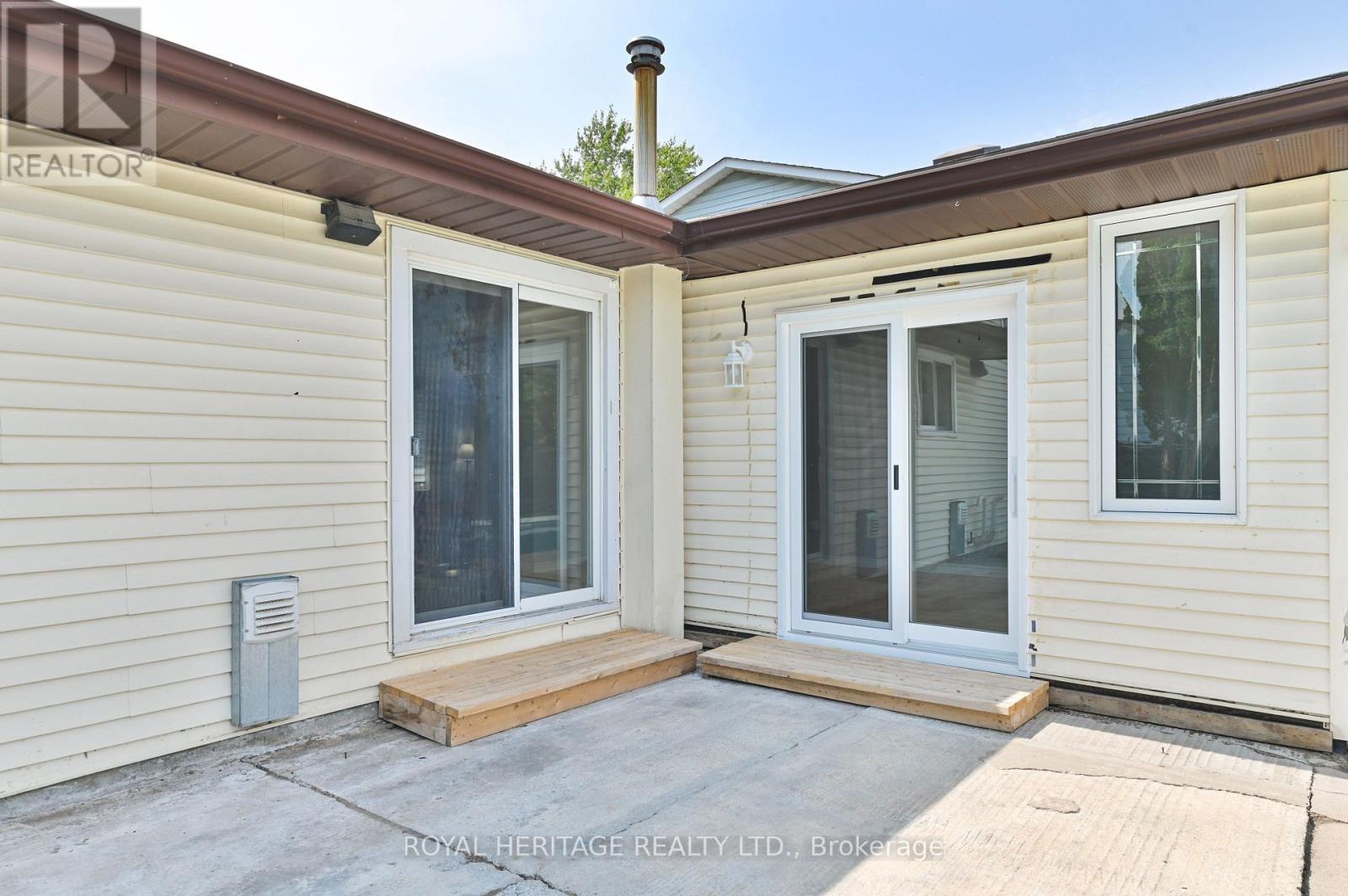 10 Reid Street Property Photo 28
