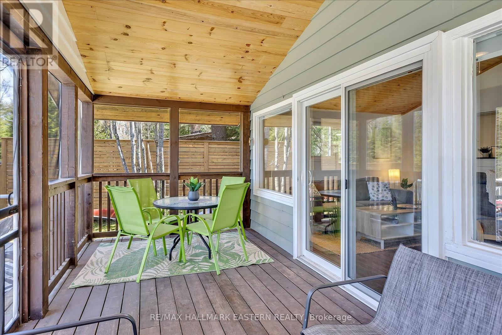 1810 Hull Road Property Photo 16