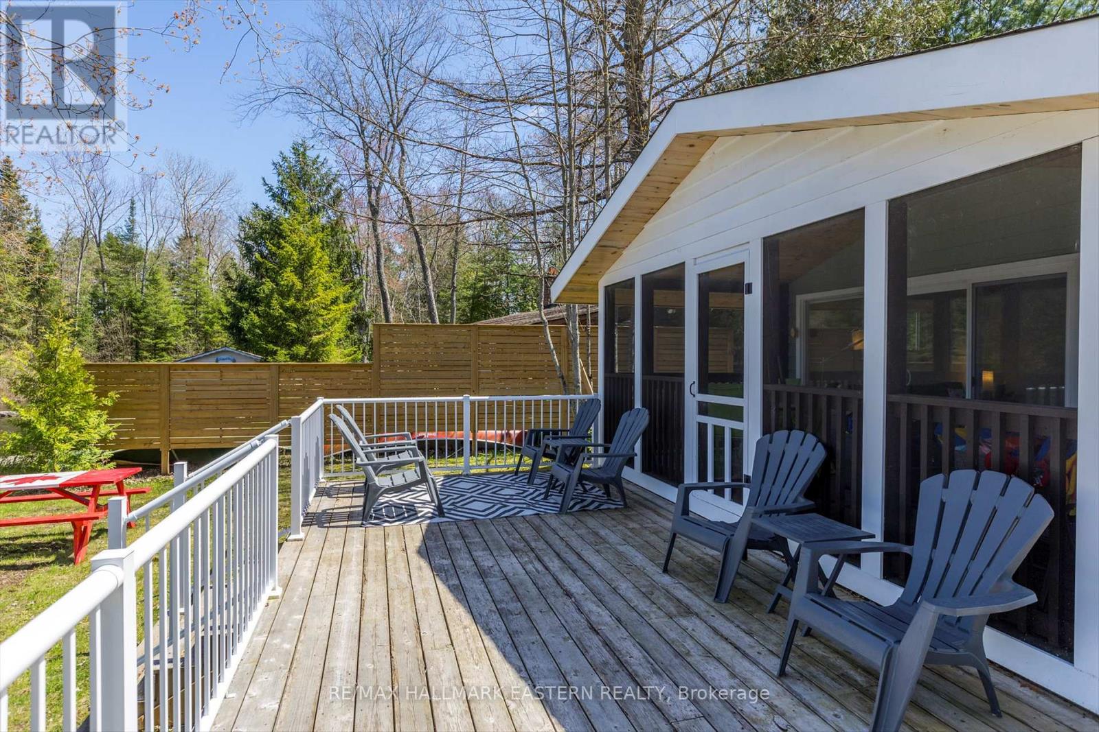 1810 Hull Road Property Photo 27