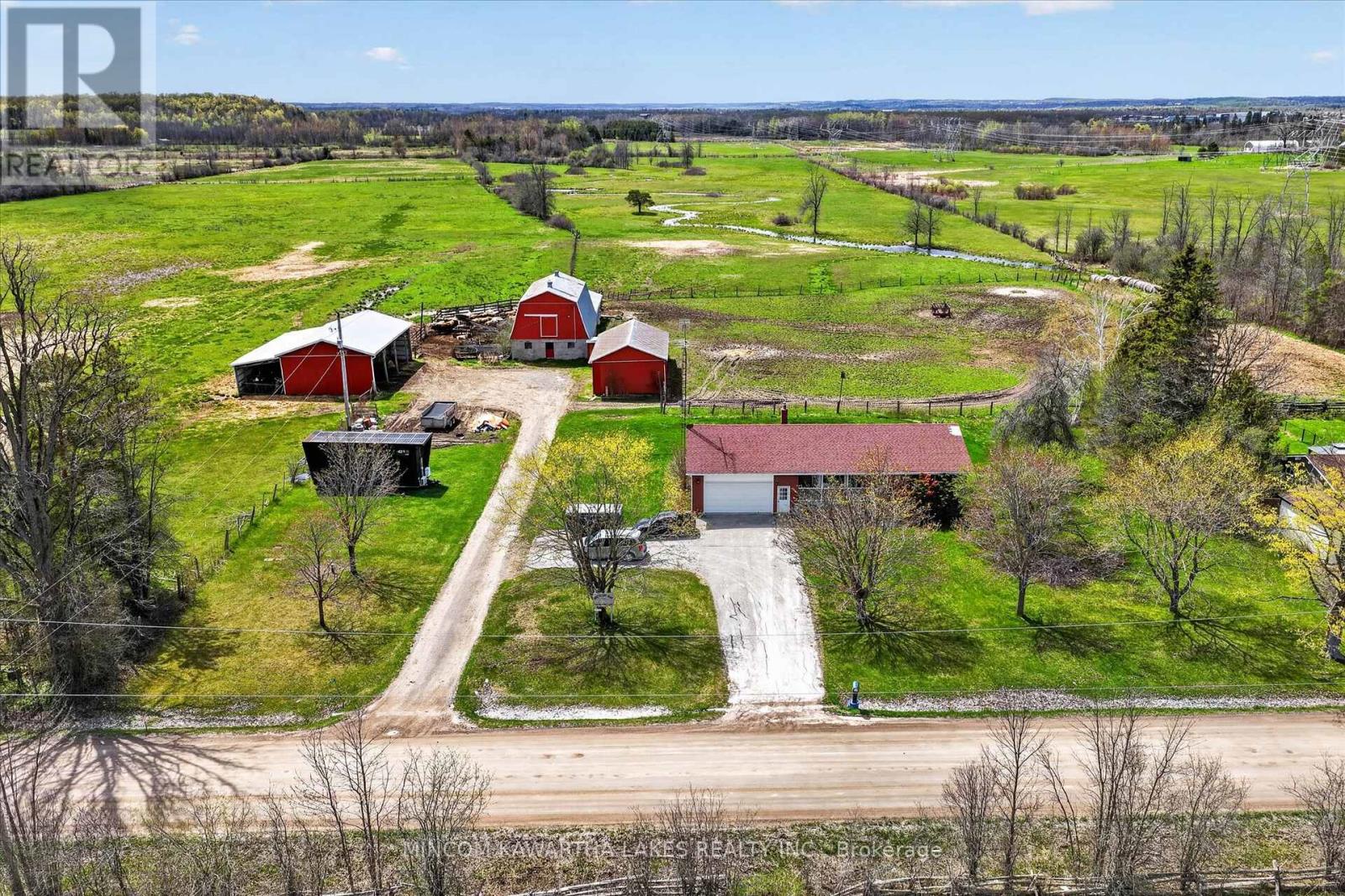 1528 Matchett Line Property Photo 1