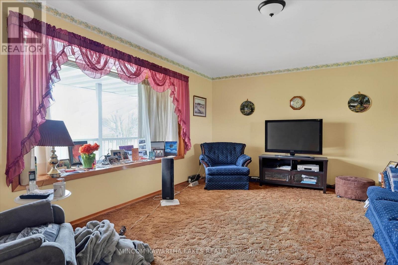 1528 Matchett Line Property Photo 16