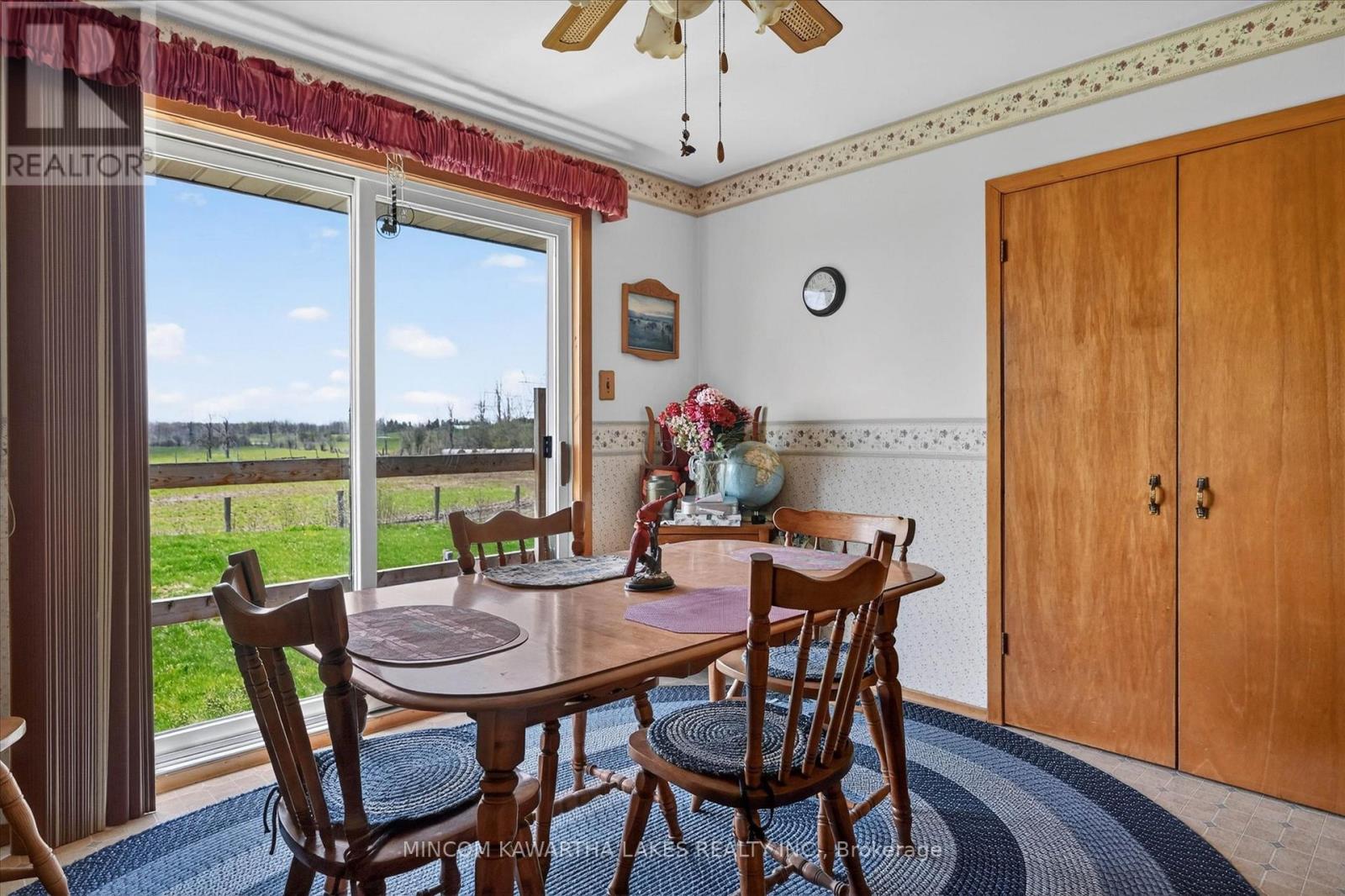 1528 Matchett Line Property Photo 18