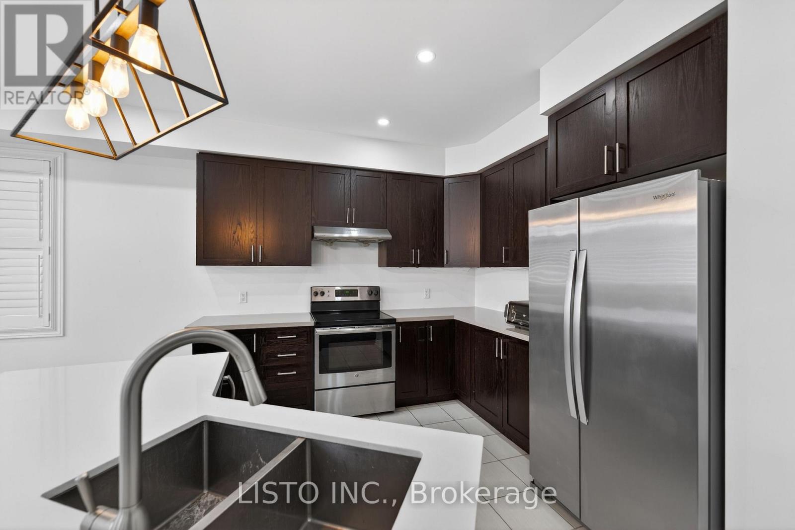 15 Primeau Crescent Property Photo 12