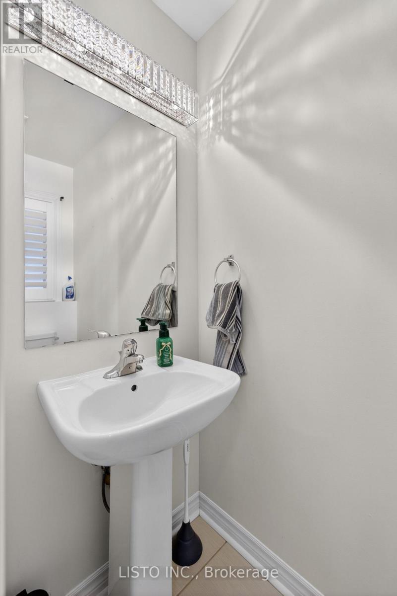 15 Primeau Crescent Property Photo 34