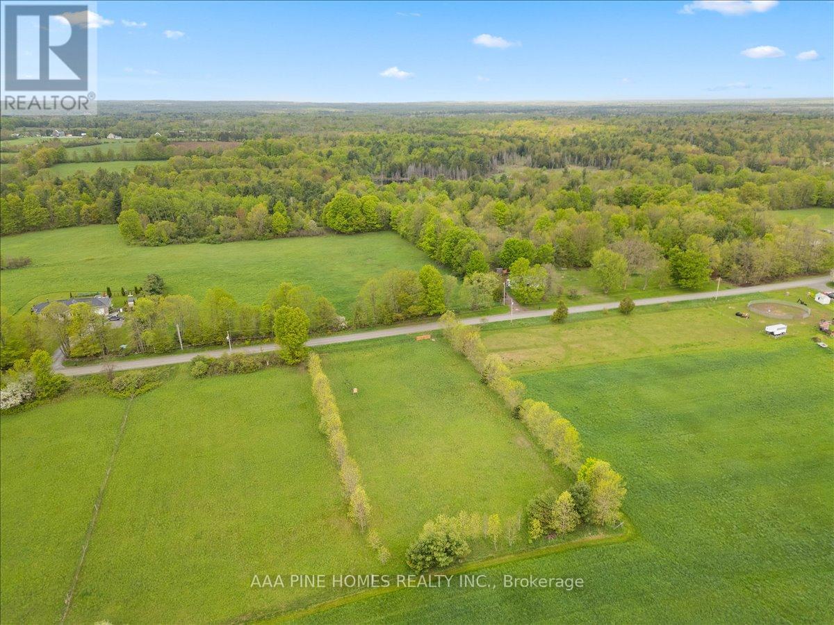 328 Rockies Road Property Photo 7