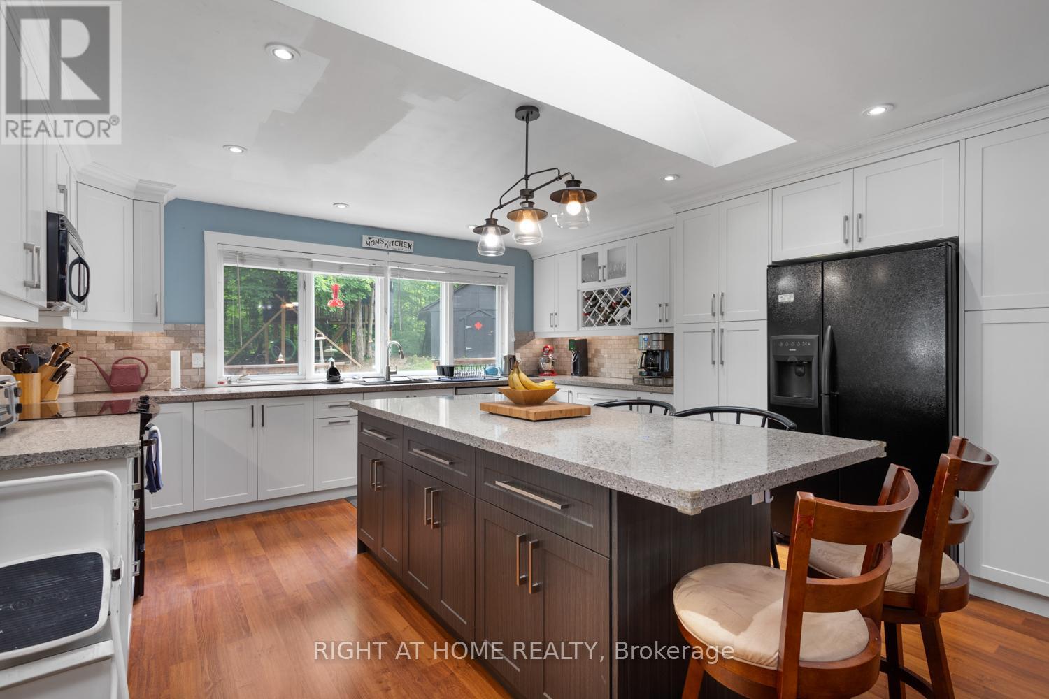 96 Suter Drive Property Photo 16