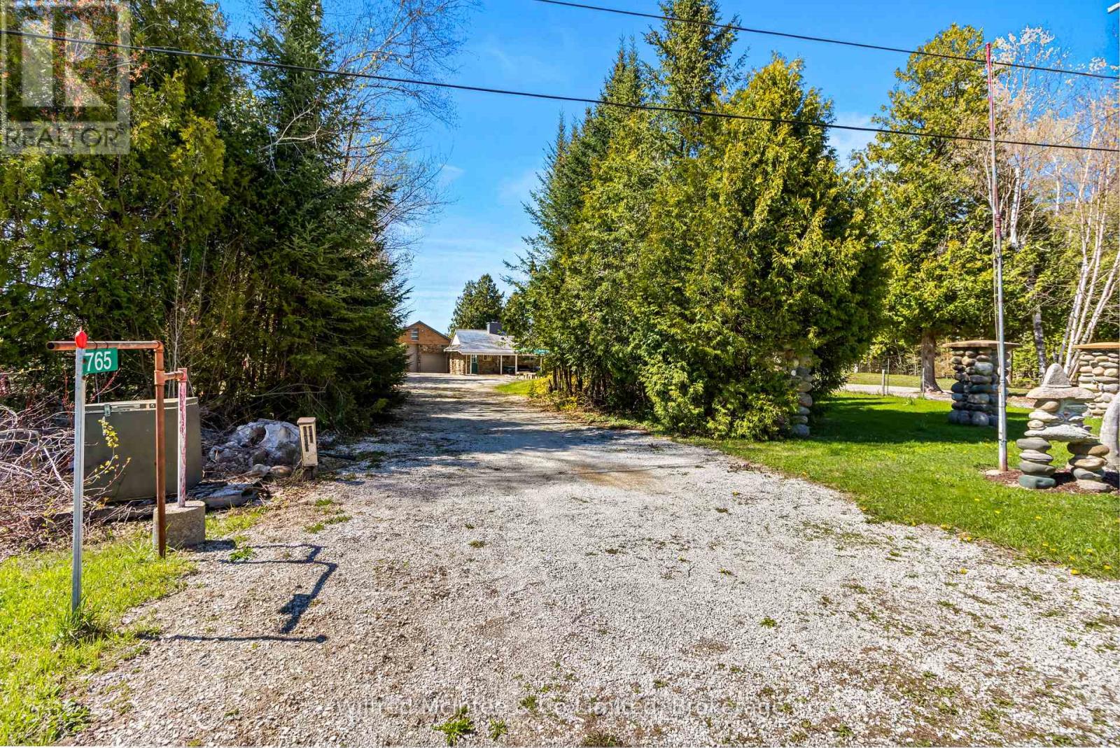 765 Bruce Road 13 Road Property Photo 4