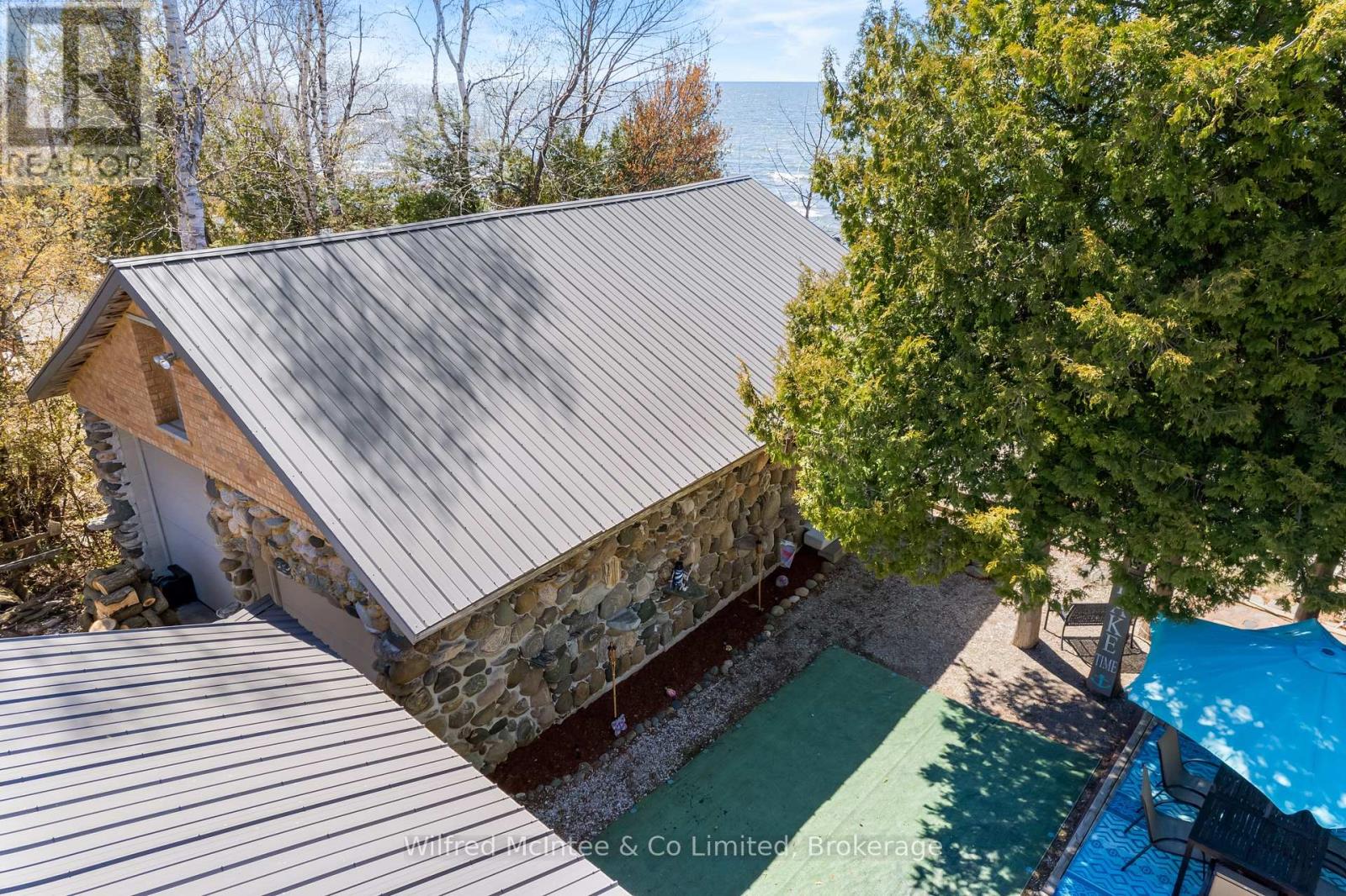 765 Bruce Road 13 Road Property Photo 9