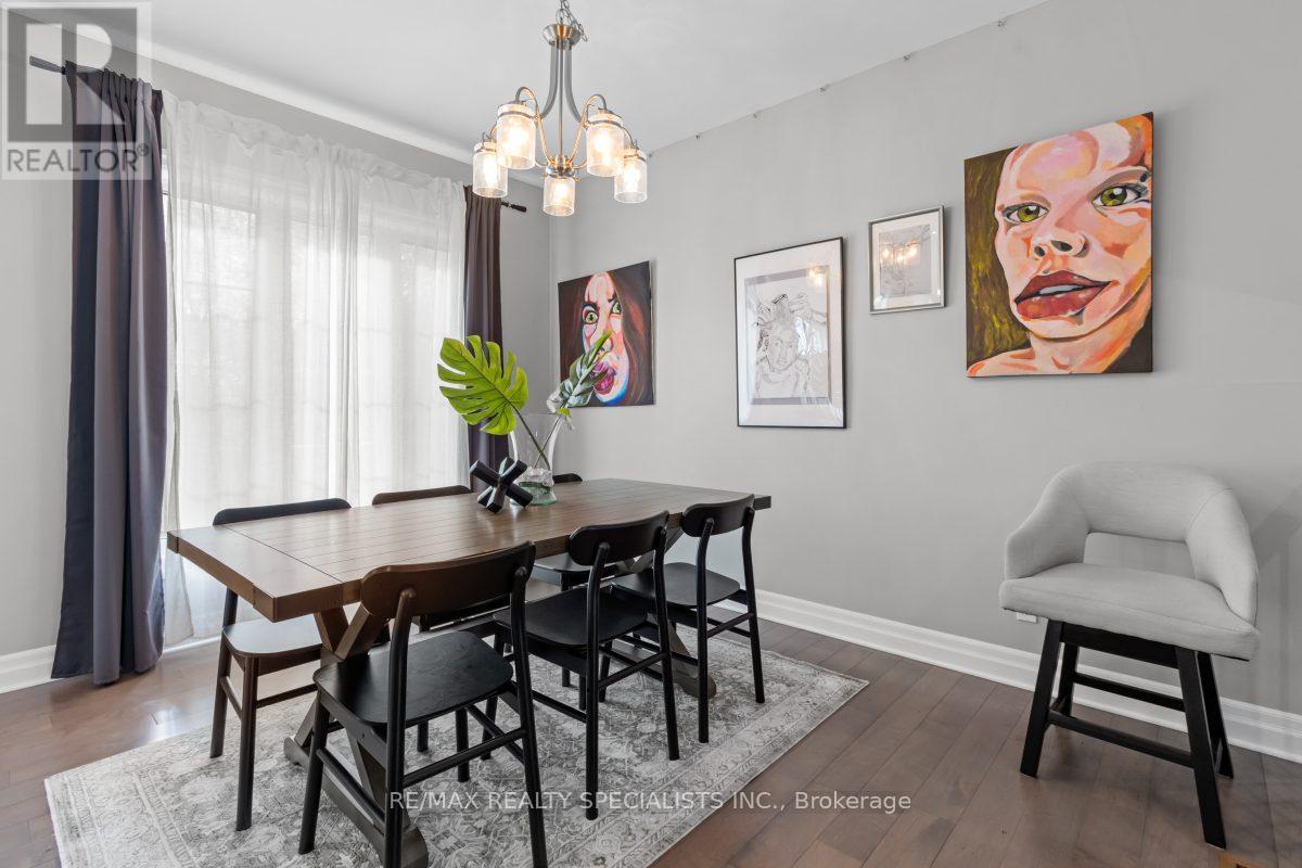 1076 7th Avenue Property Photo 17