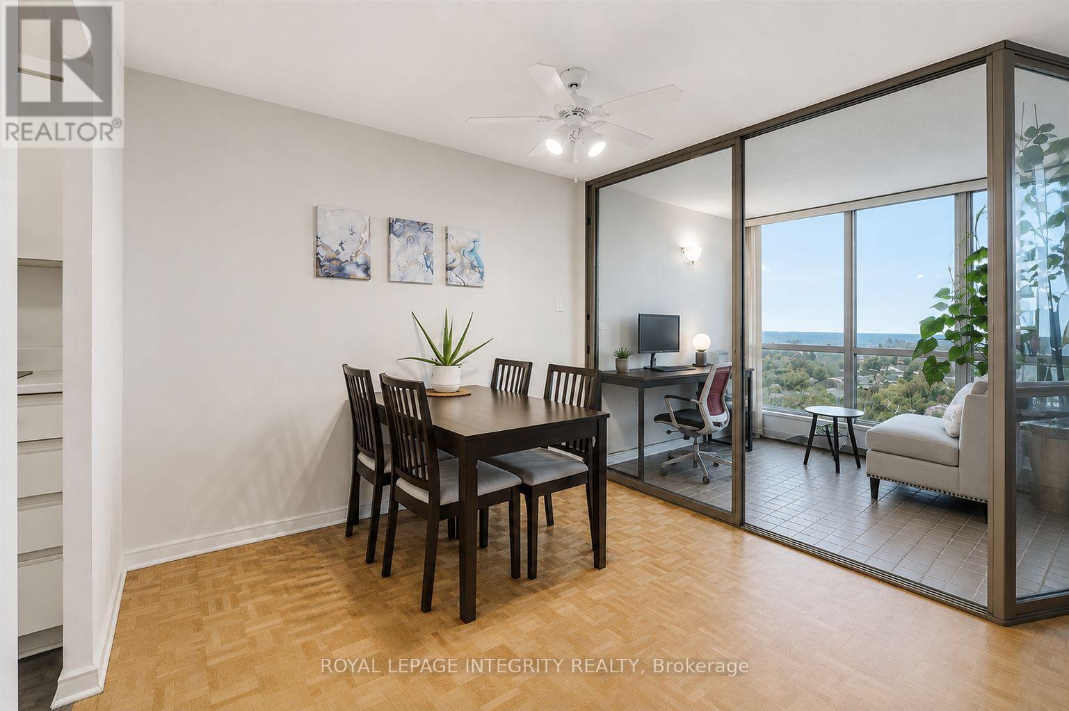 1208 - 2760 Carousel Crescent Property Photo 4