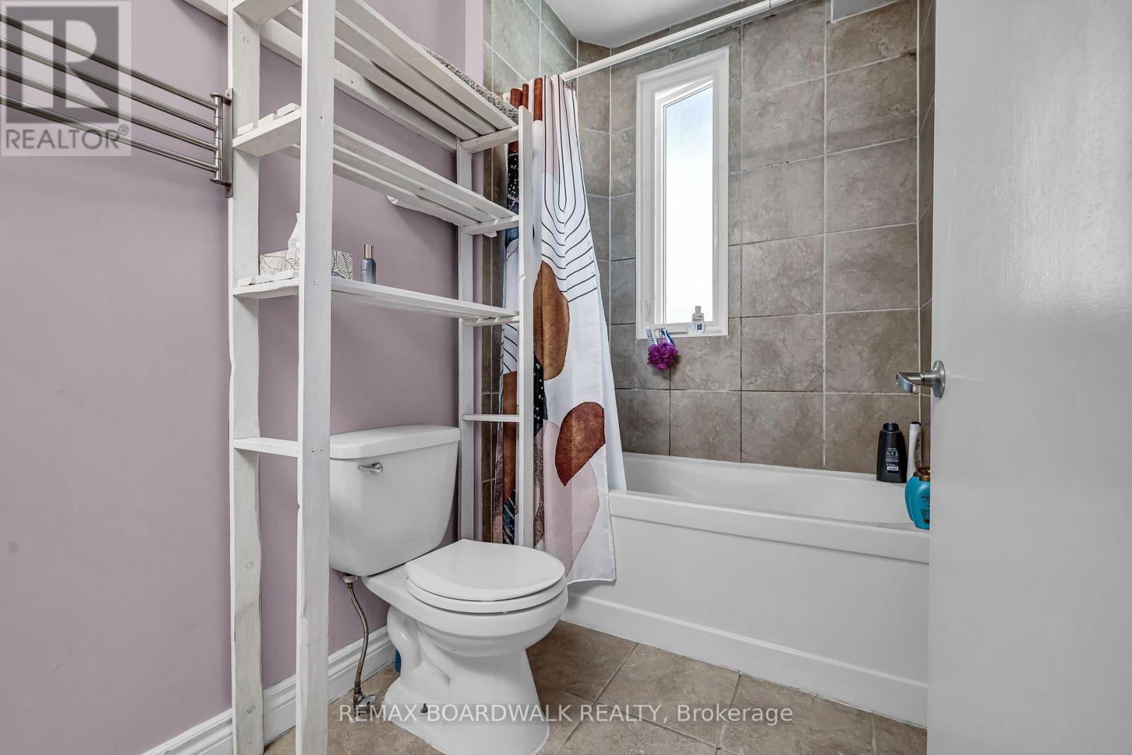 57 Lees Avenue Property Photo 10