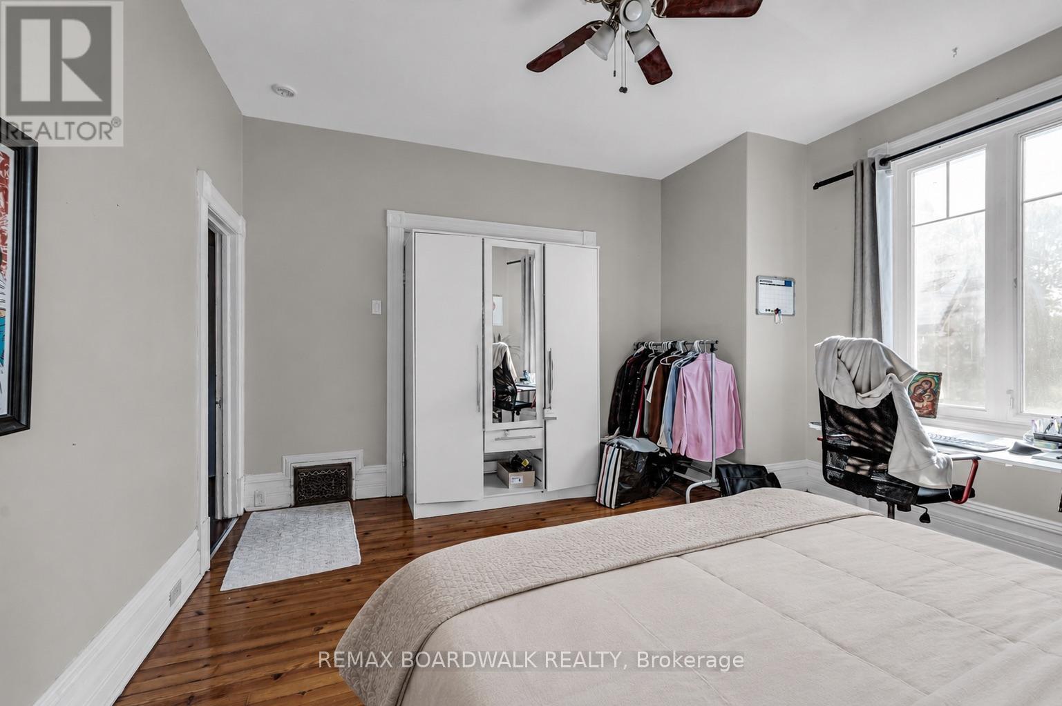57 Lees Avenue Property Photo 15
