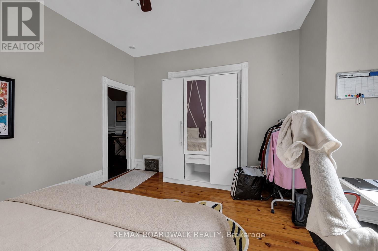 57 Lees Avenue Property Photo 16
