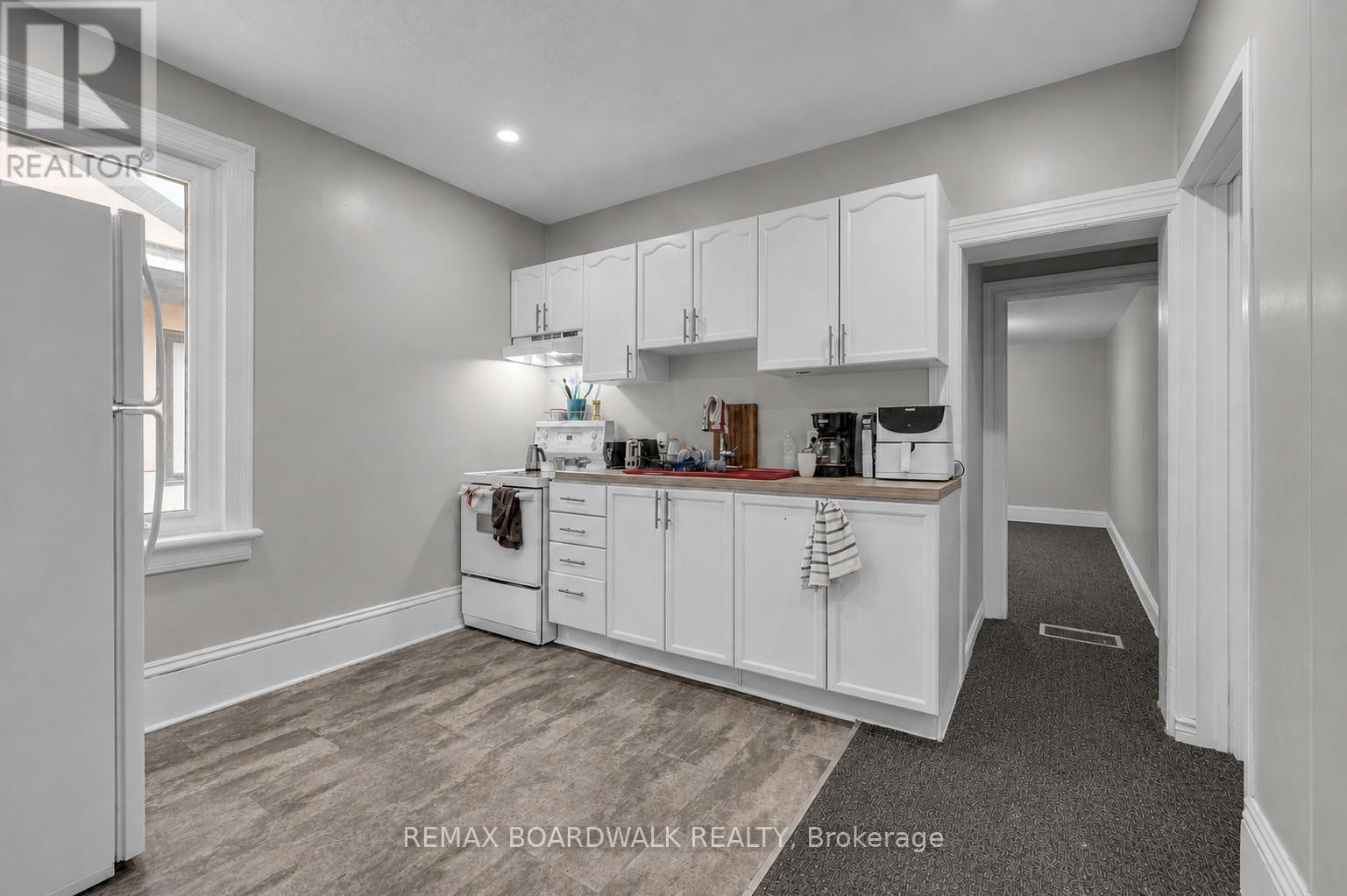 57 Lees Avenue Property Photo 29