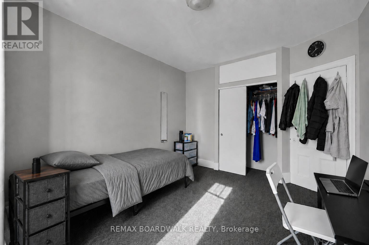 57 Lees Avenue Property Photo 35