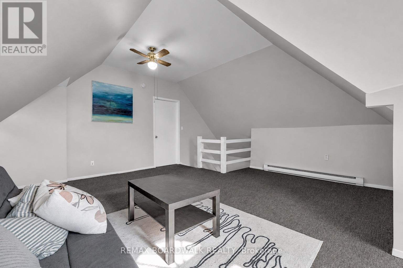 57 Lees Avenue Property Photo 42