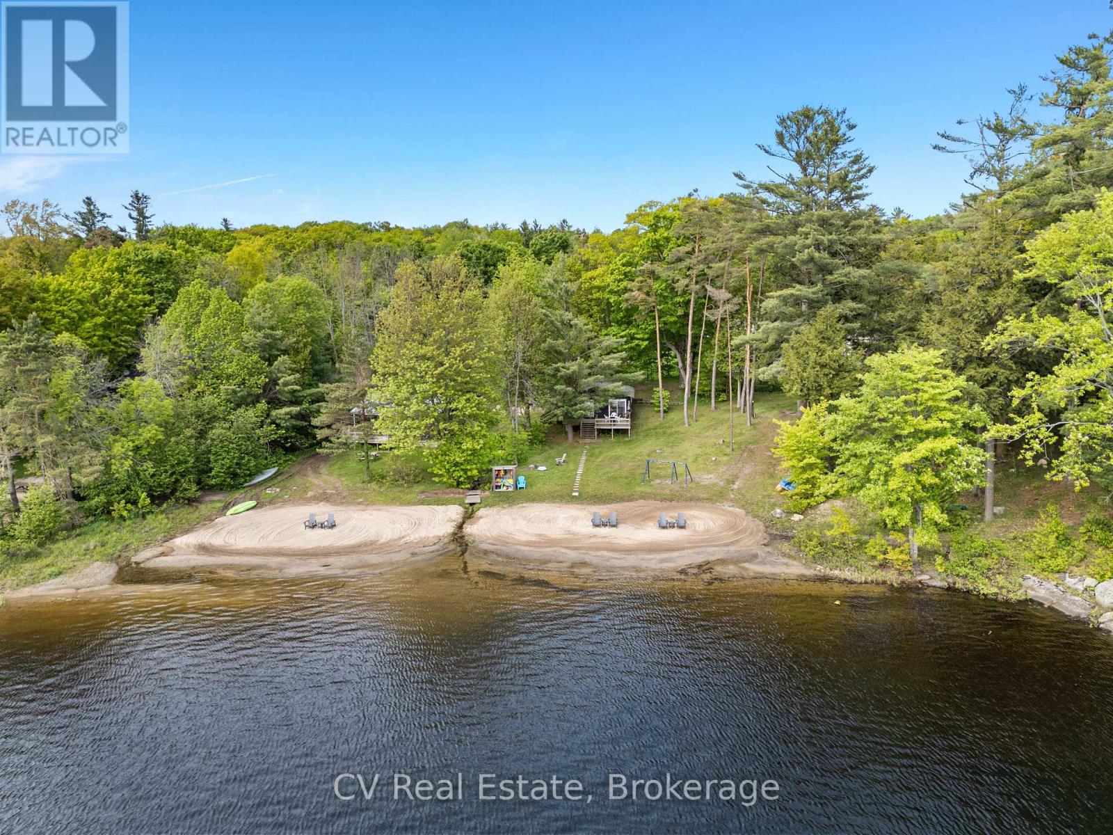1113 Moon River Road Property Photo 3