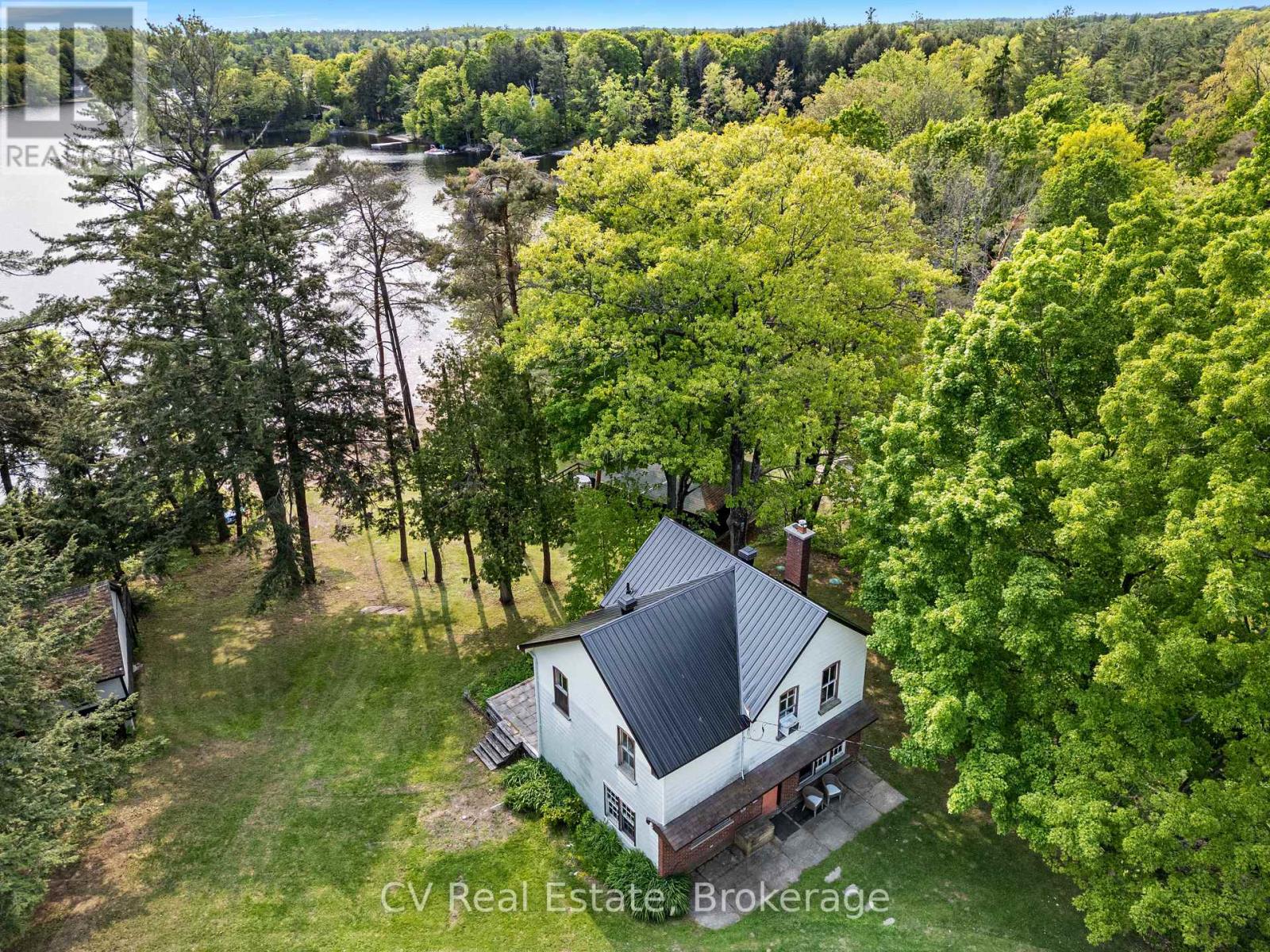 1113 Moon River Road Property Photo 13