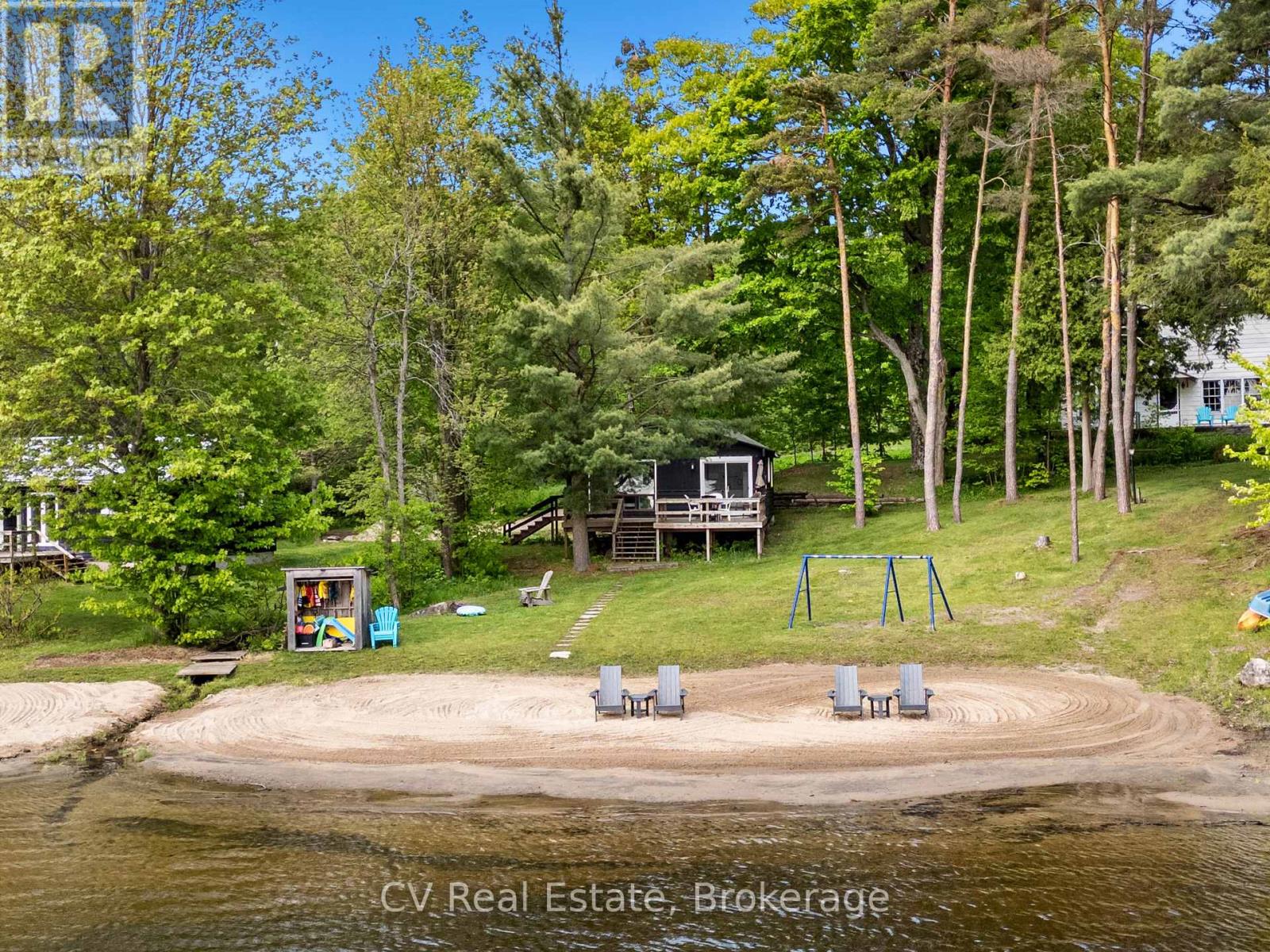 1113 Moon River Road Property Photo 7