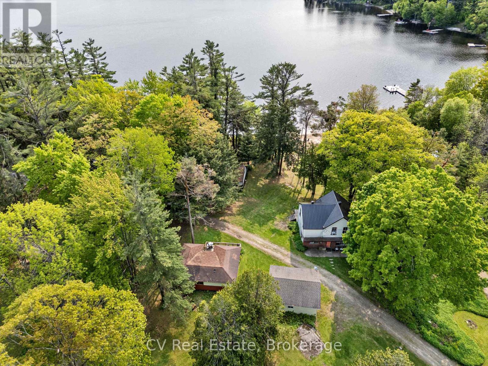1113 Moon River Road Property Photo 11
