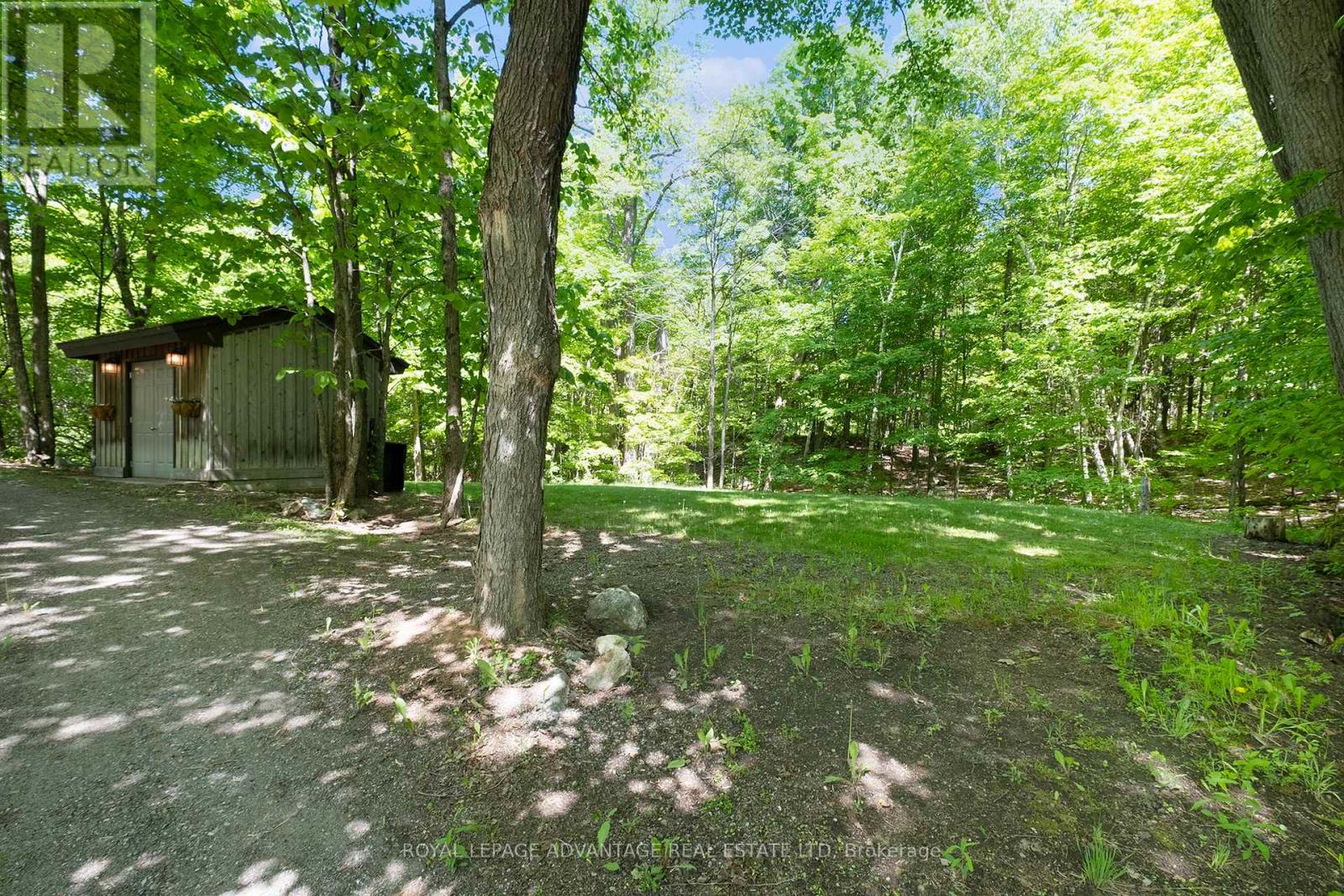 1022 Tullys Way Property Photo 8