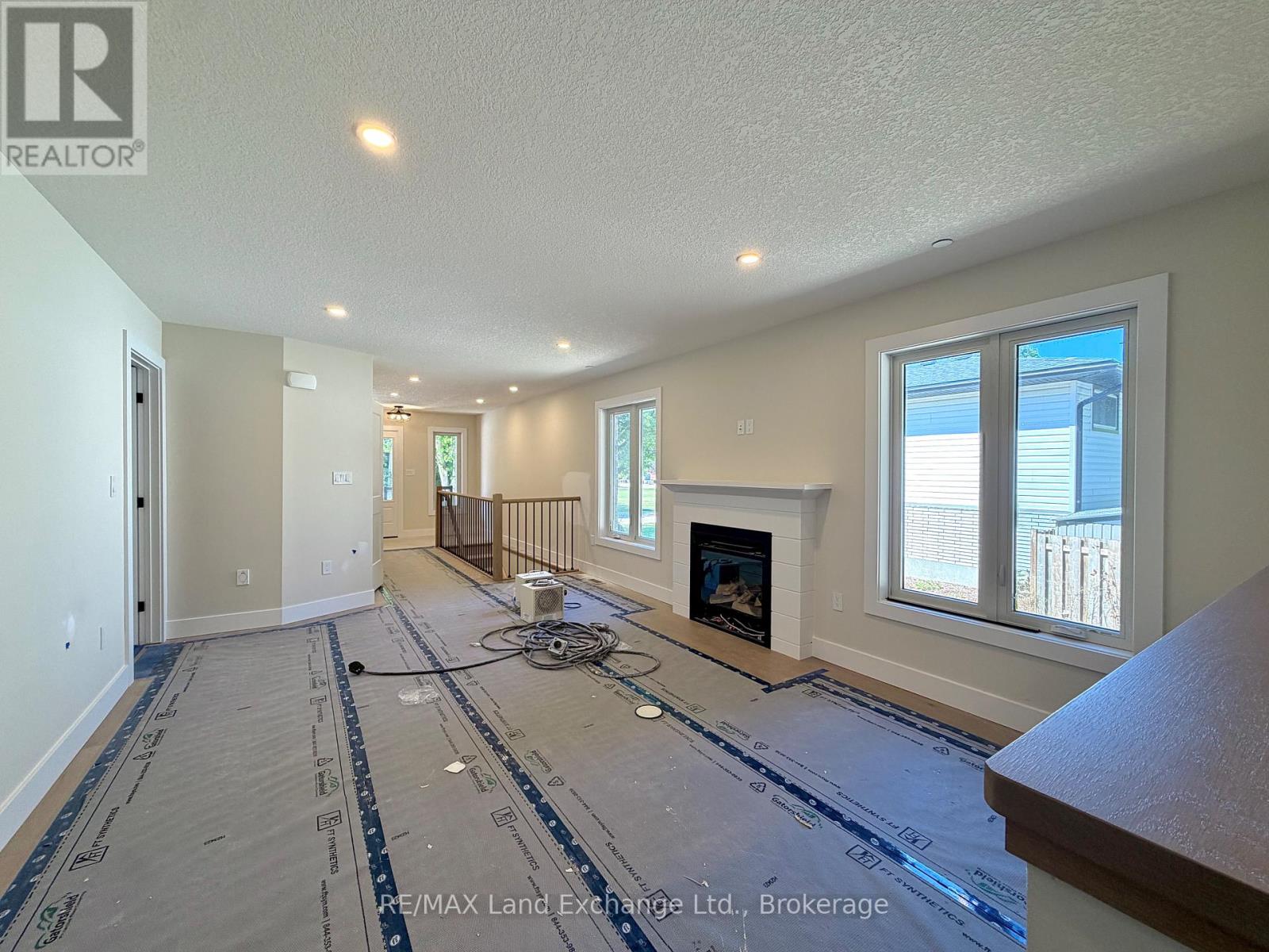 617 Hilker Street Property Photo 7