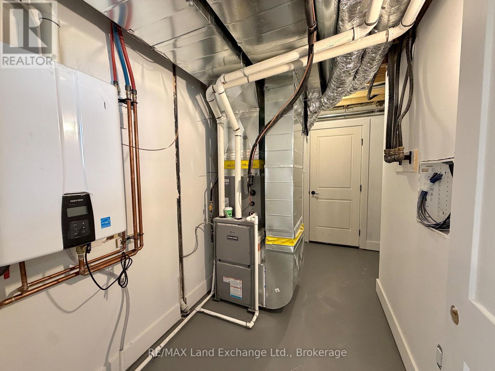 617 Hilker Street Property Photo 10