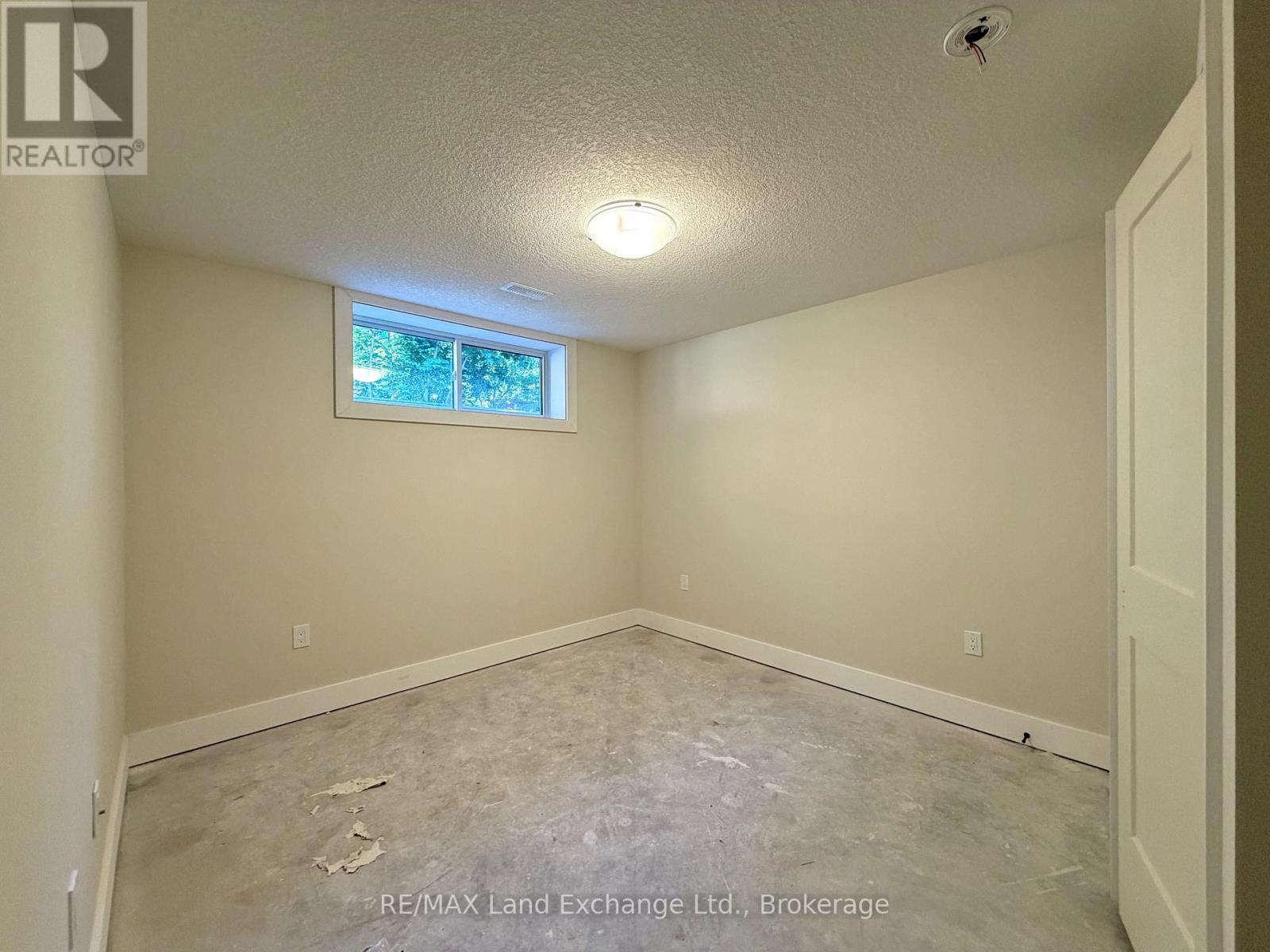 617 Hilker Street Property Photo 13