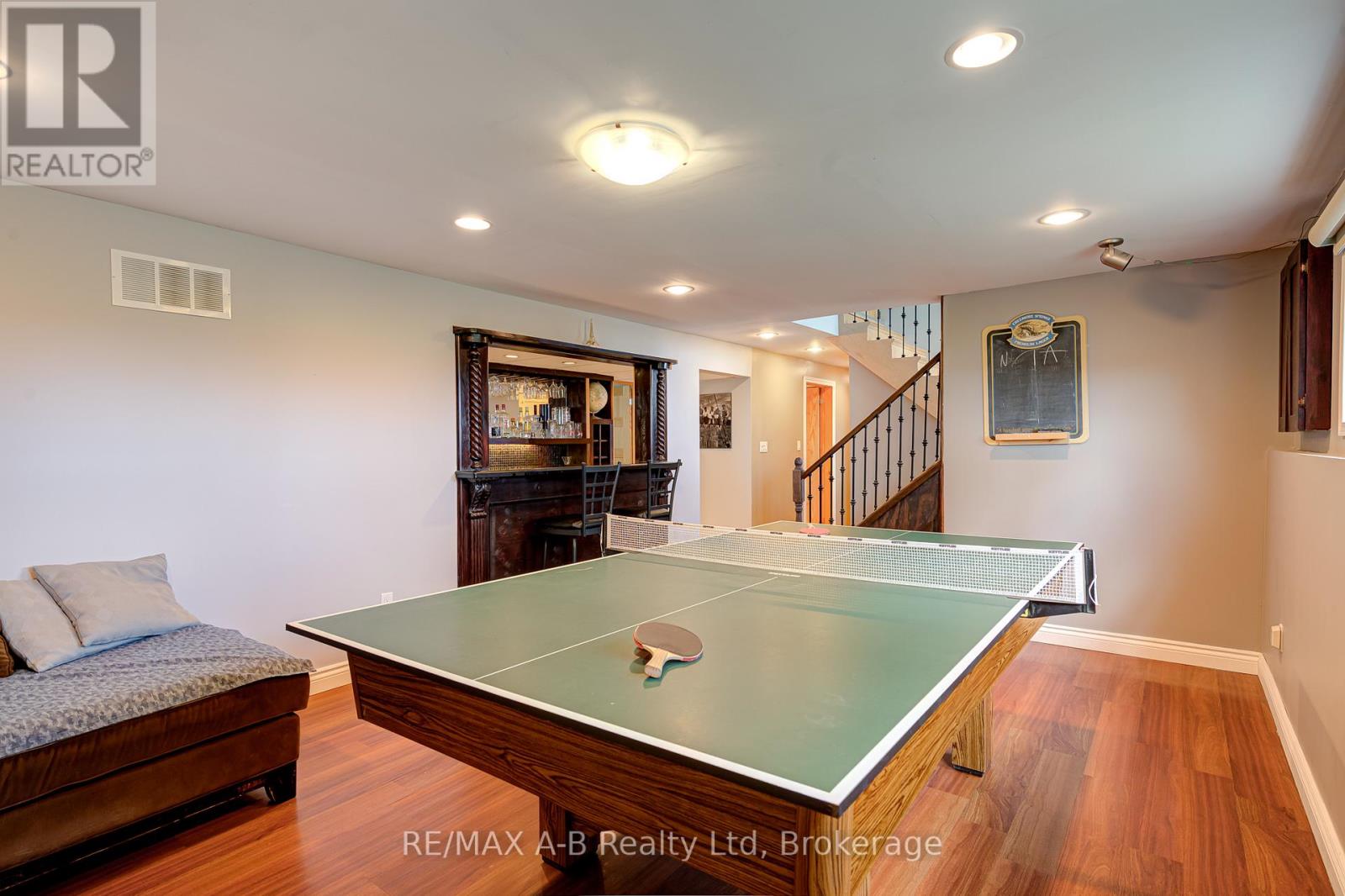 1241 - 1247 Colborne Street W Property Photo 16