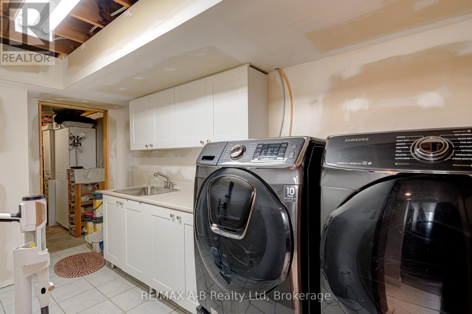 1241 - 1247 Colborne Street W Property Photo 20
