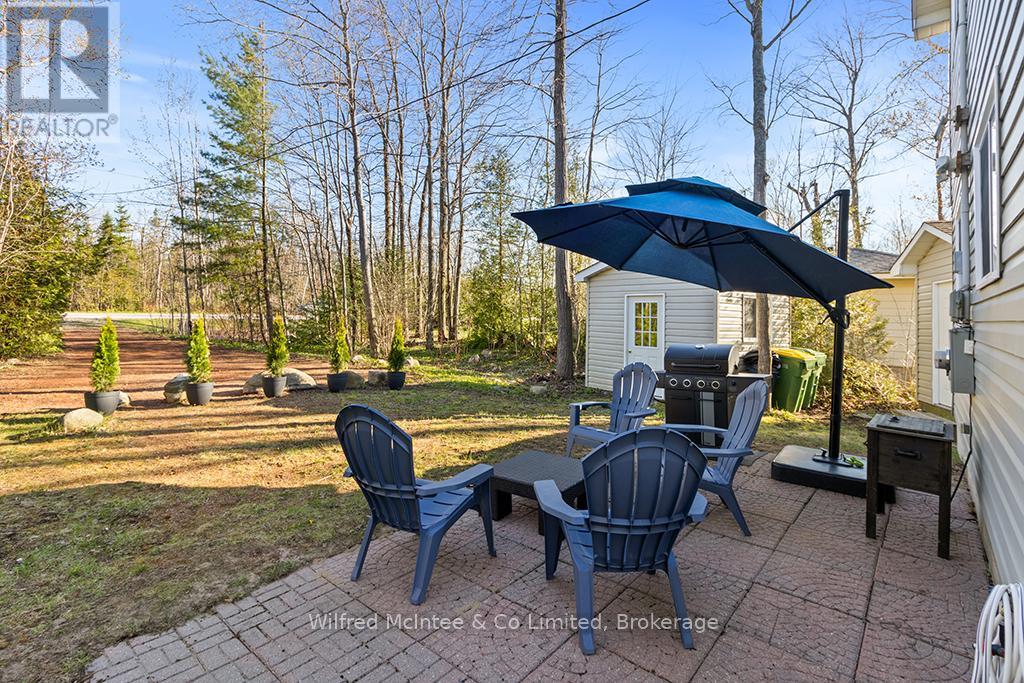 639 Bruce Road 13 Property Photo 8