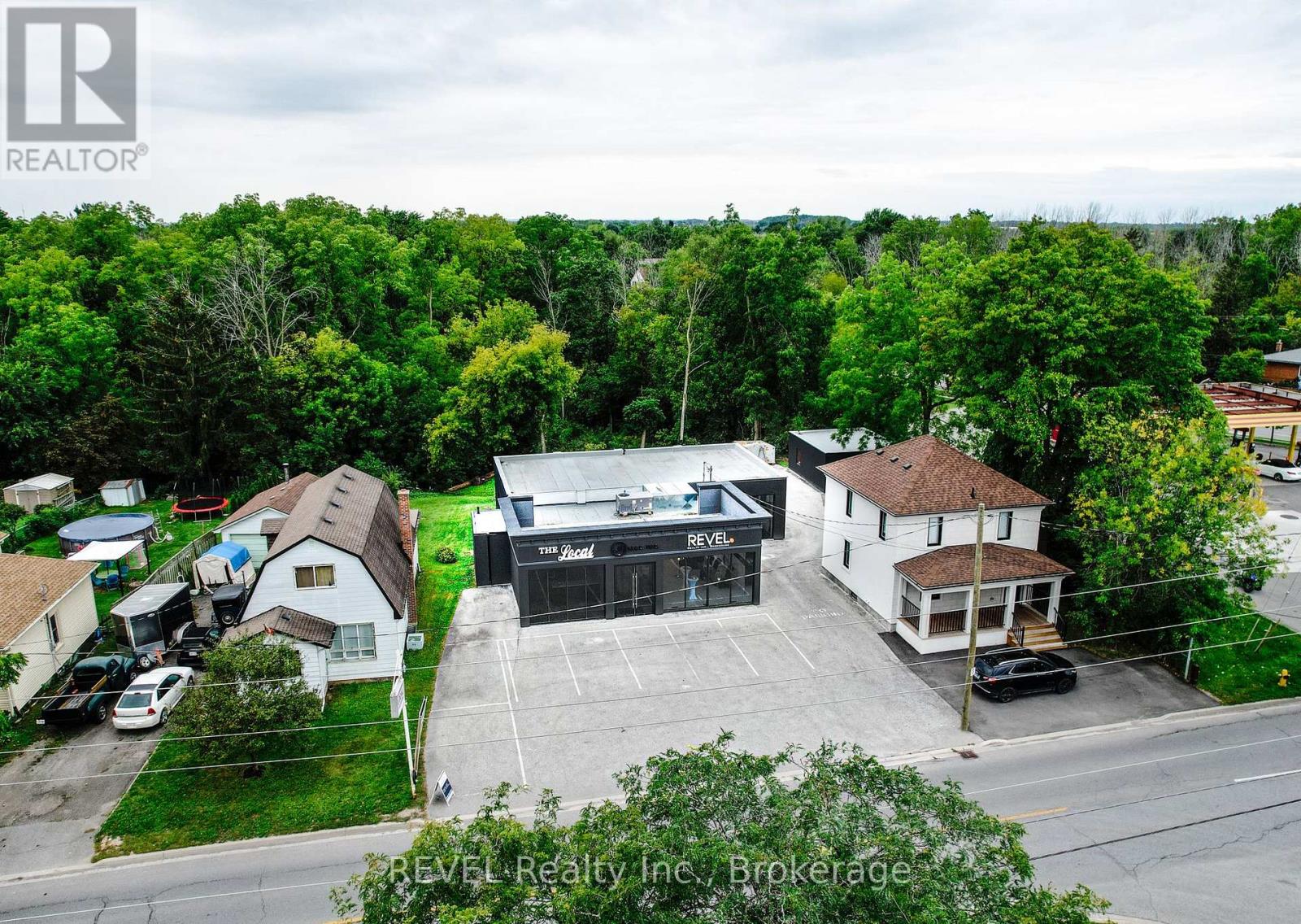 1596 Four Mile Creek Road Property Photo 2
