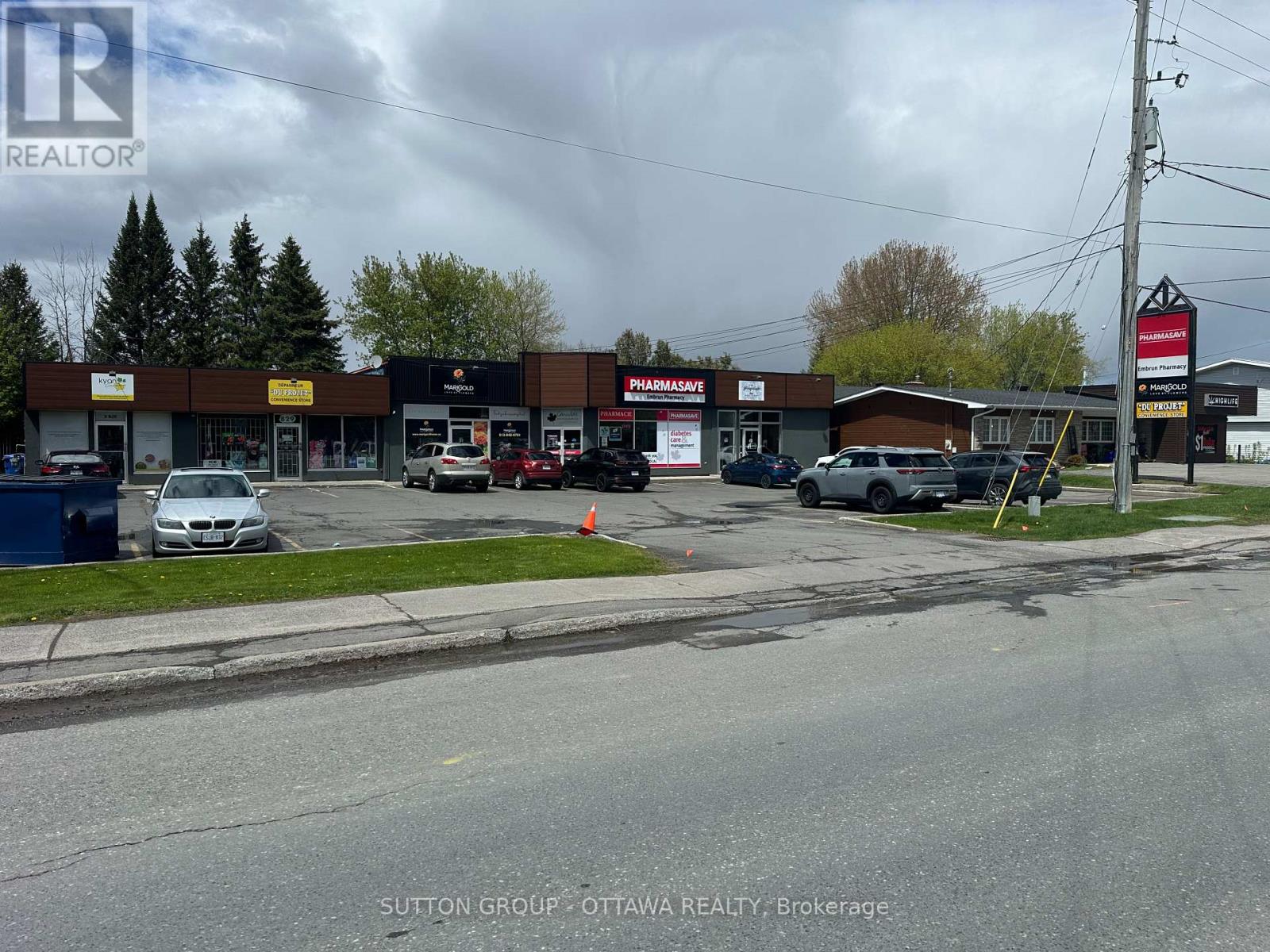 829 Notre Dame Street Property Photo 3