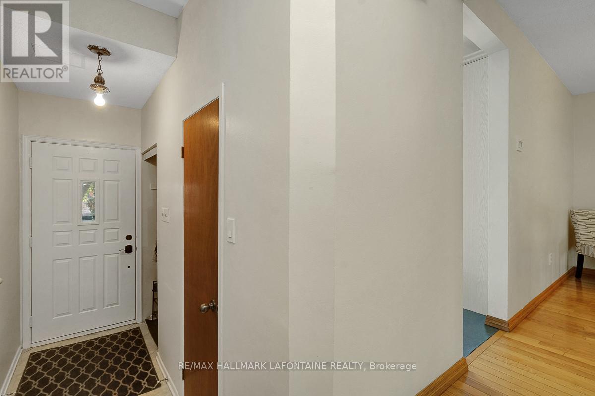 28 - 2 Bertona Street Property Photo 3