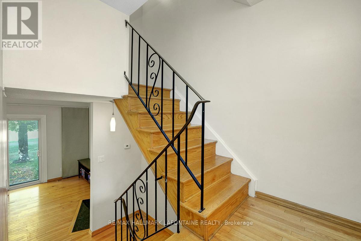 28 - 2 Bertona Street Property Photo 4