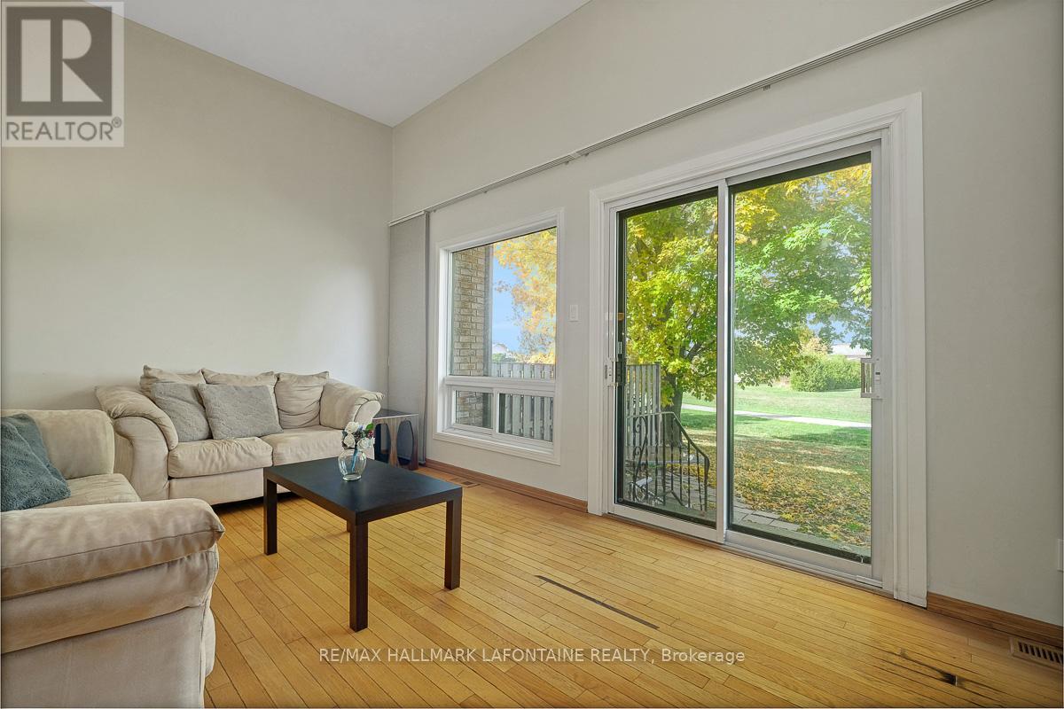 28 - 2 Bertona Street Property Photo 5