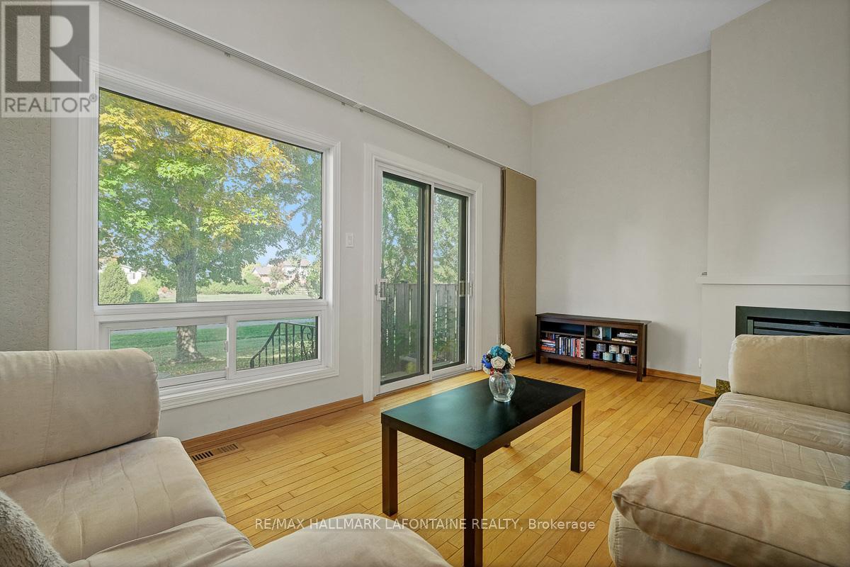 28 - 2 Bertona Street Property Photo 8