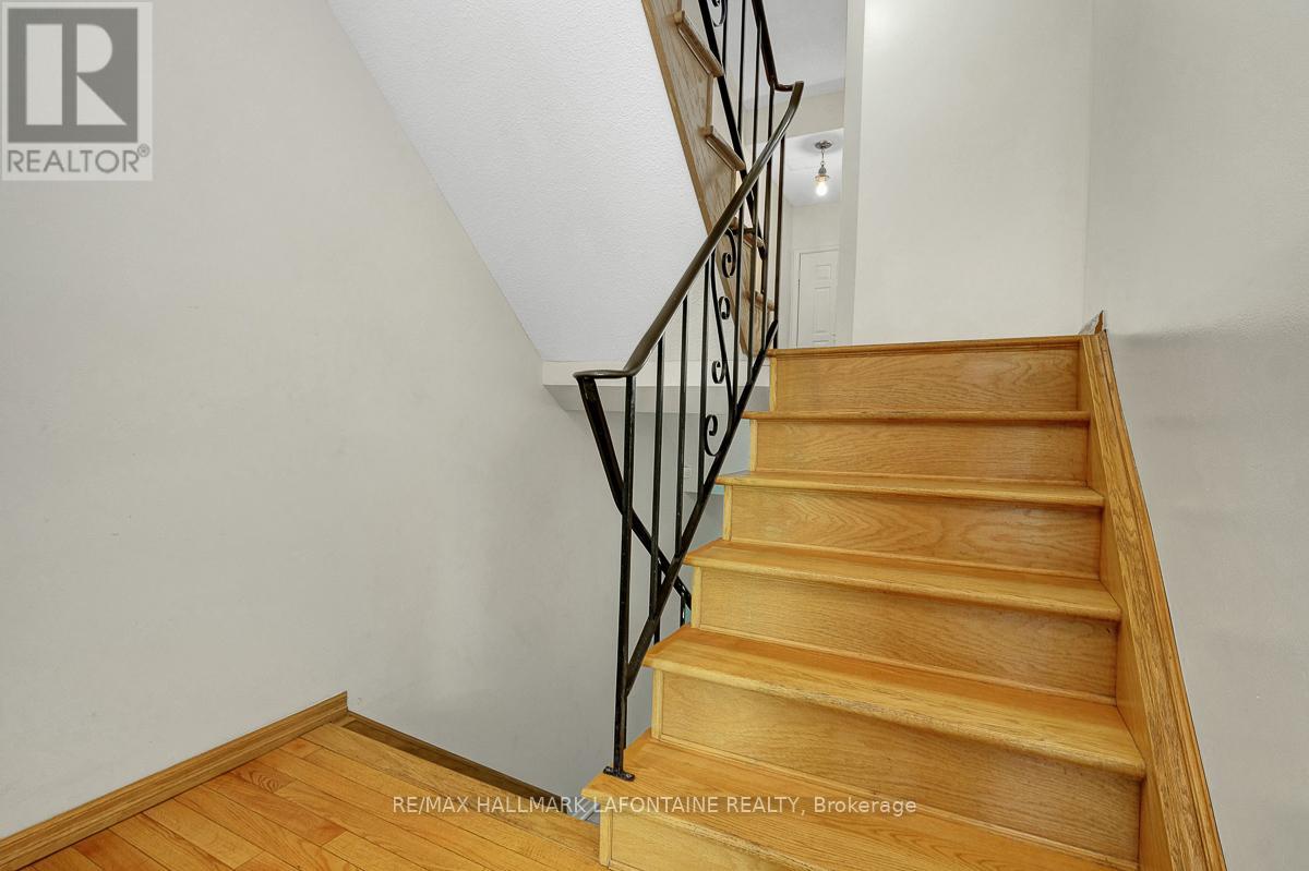 28 - 2 Bertona Street Property Photo 10