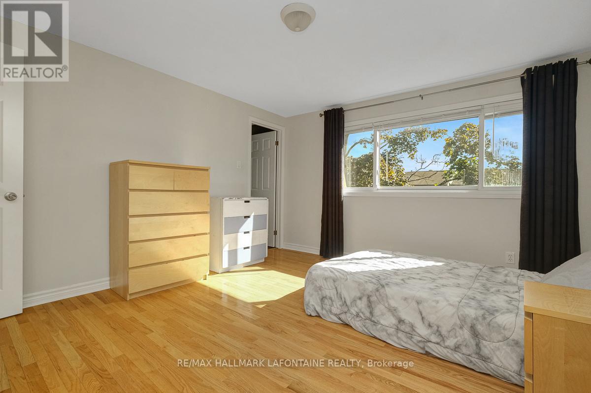 28 - 2 Bertona Street Property Photo 19