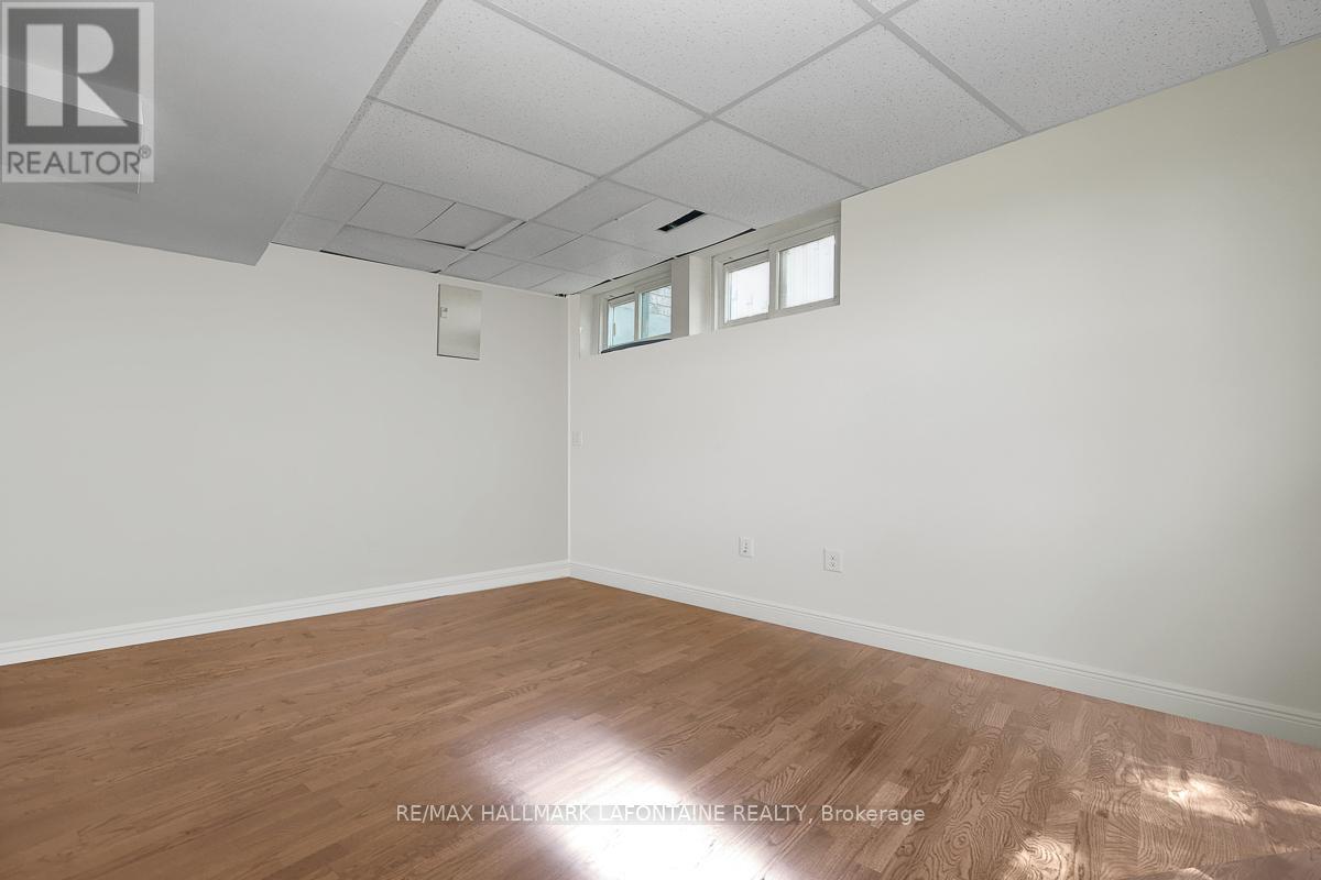 28 - 2 Bertona Street Property Photo 25