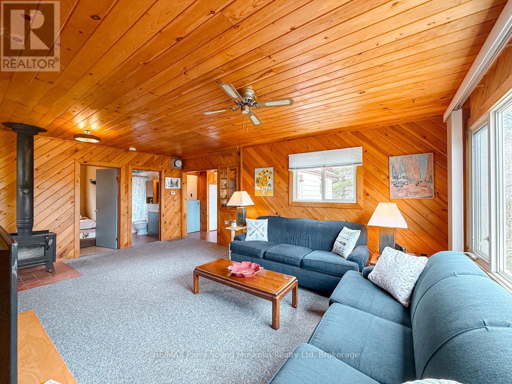 43 Bears Paw W Property Photo 11