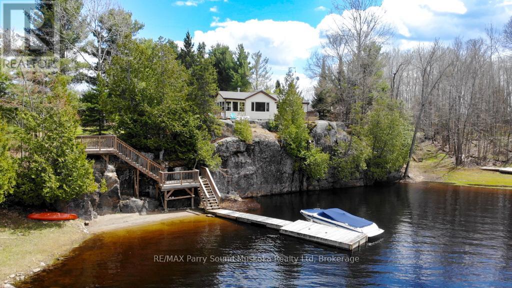 43 Bears Paw W Property Photo 20