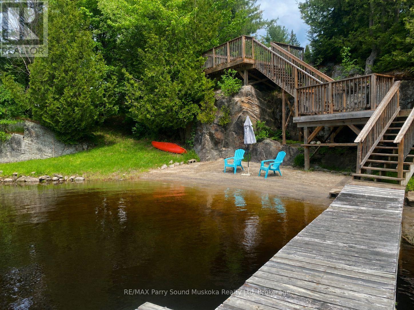 43 Bears Paw W Property Photo 21