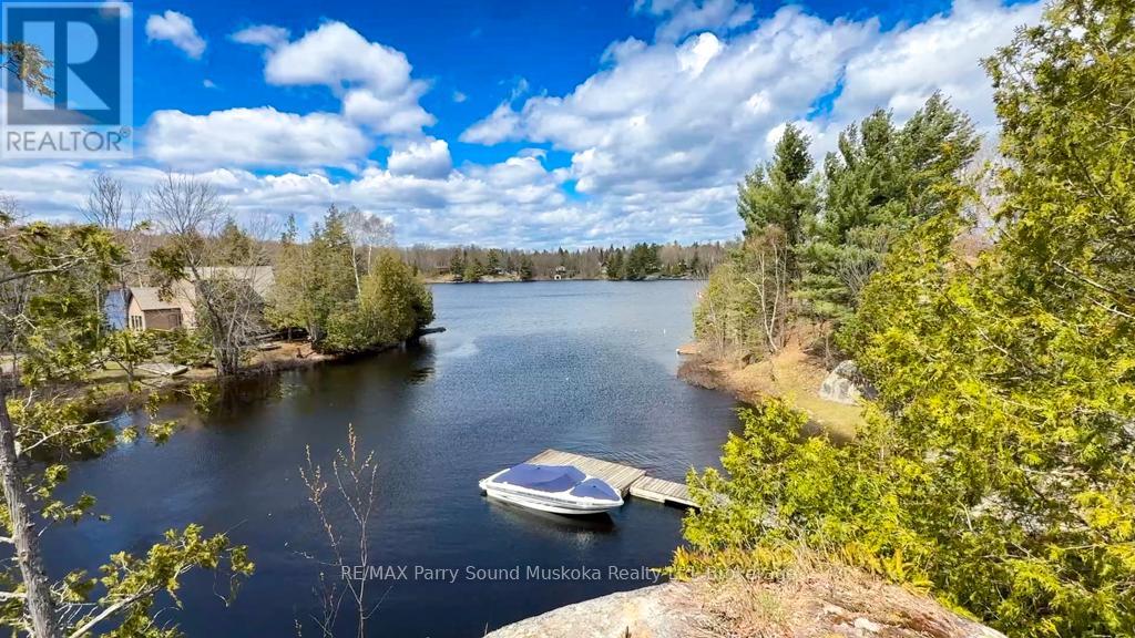 43 Bears Paw W Property Photo 23