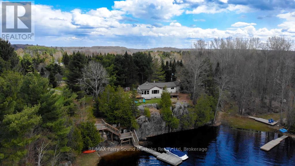 43 Bears Paw W Property Photo 25