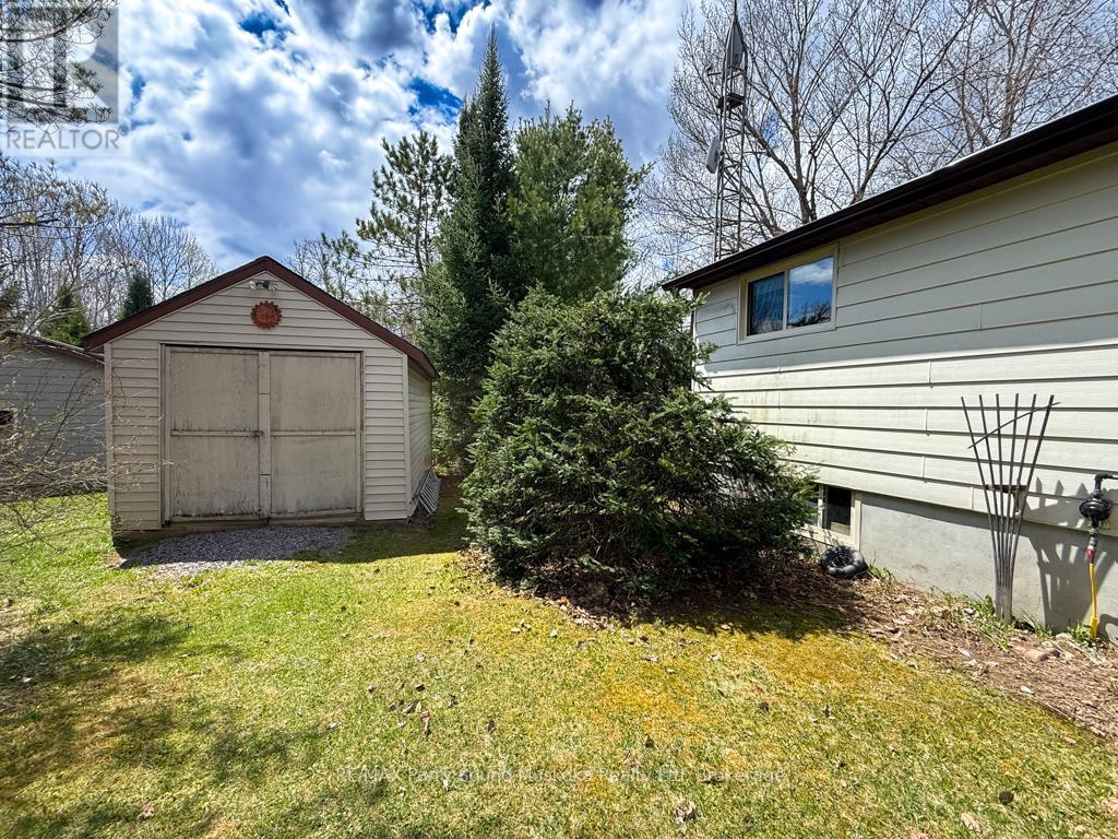 43 Bears Paw W Property Photo 35