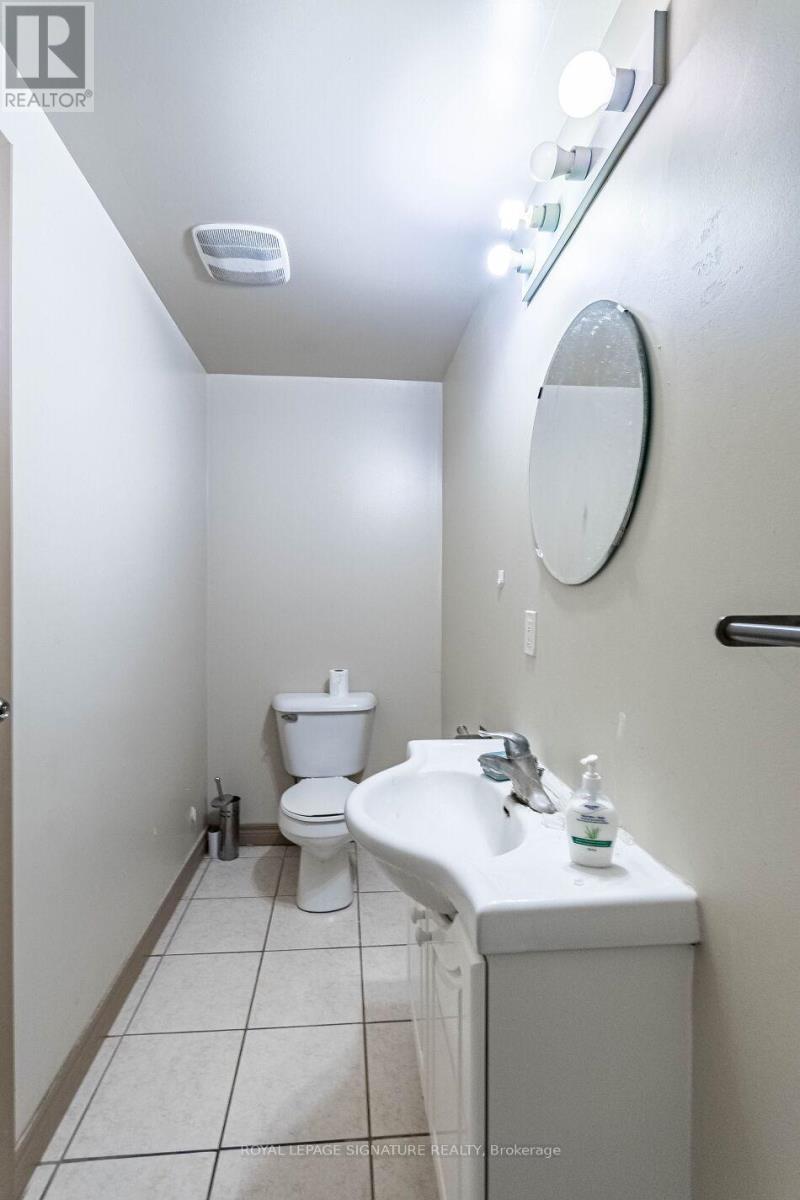 203 - 251 Lester Street Property Photo 29