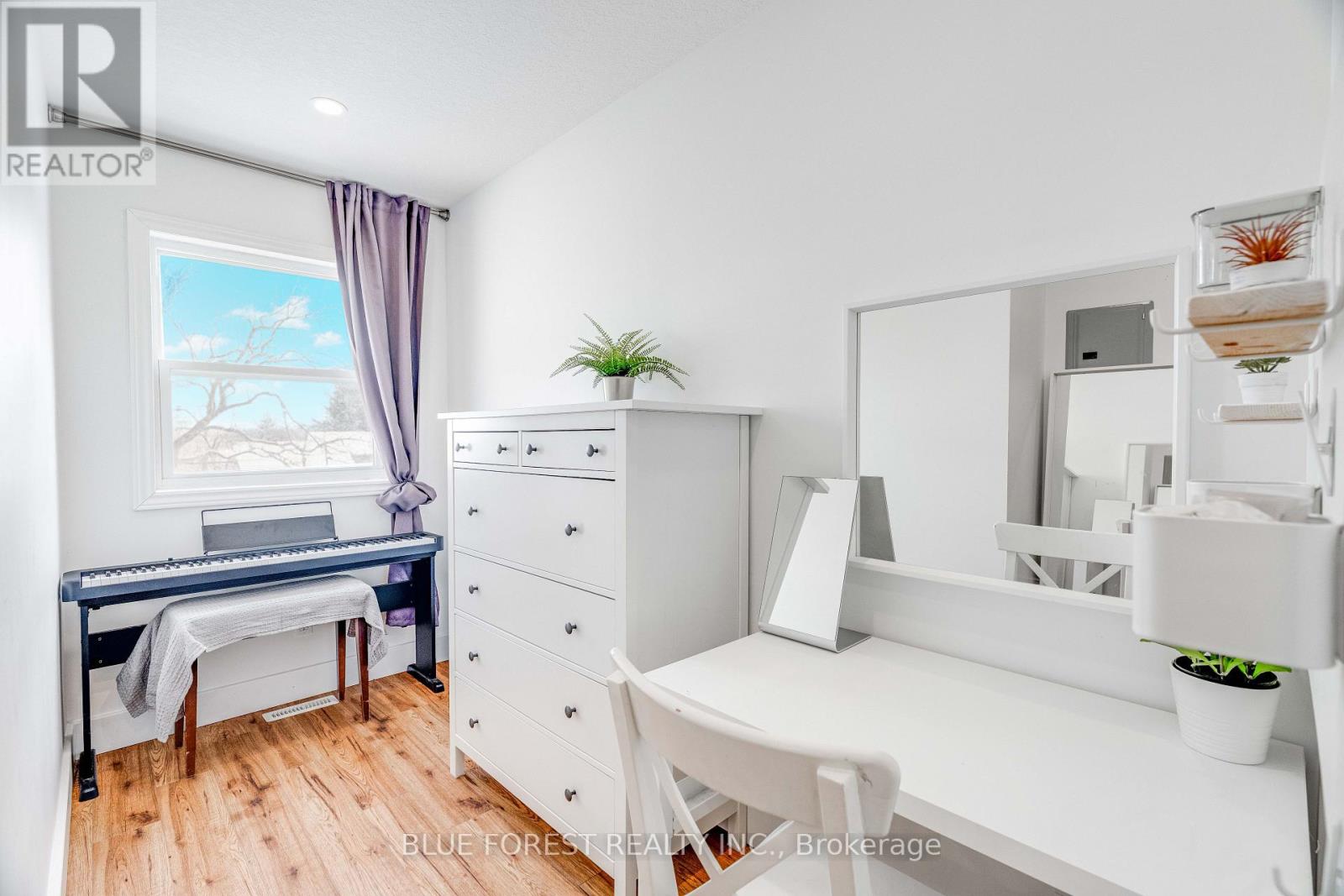 521 Upper Queen Street Property Photo 21