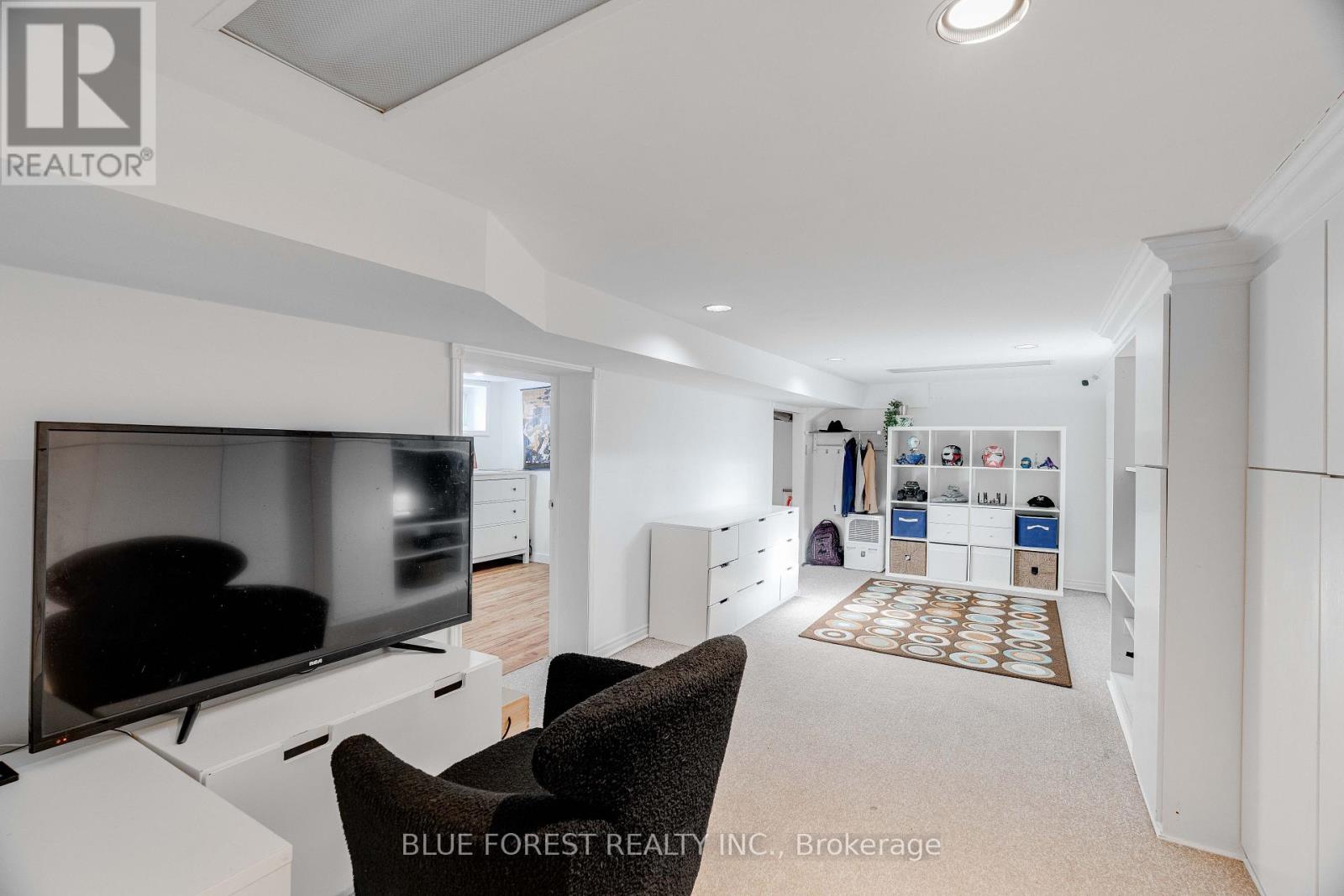521 Upper Queen Street Property Photo 33