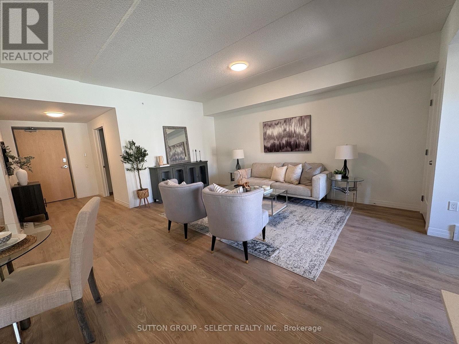 215 - 351 Hill Street Property Photo 12